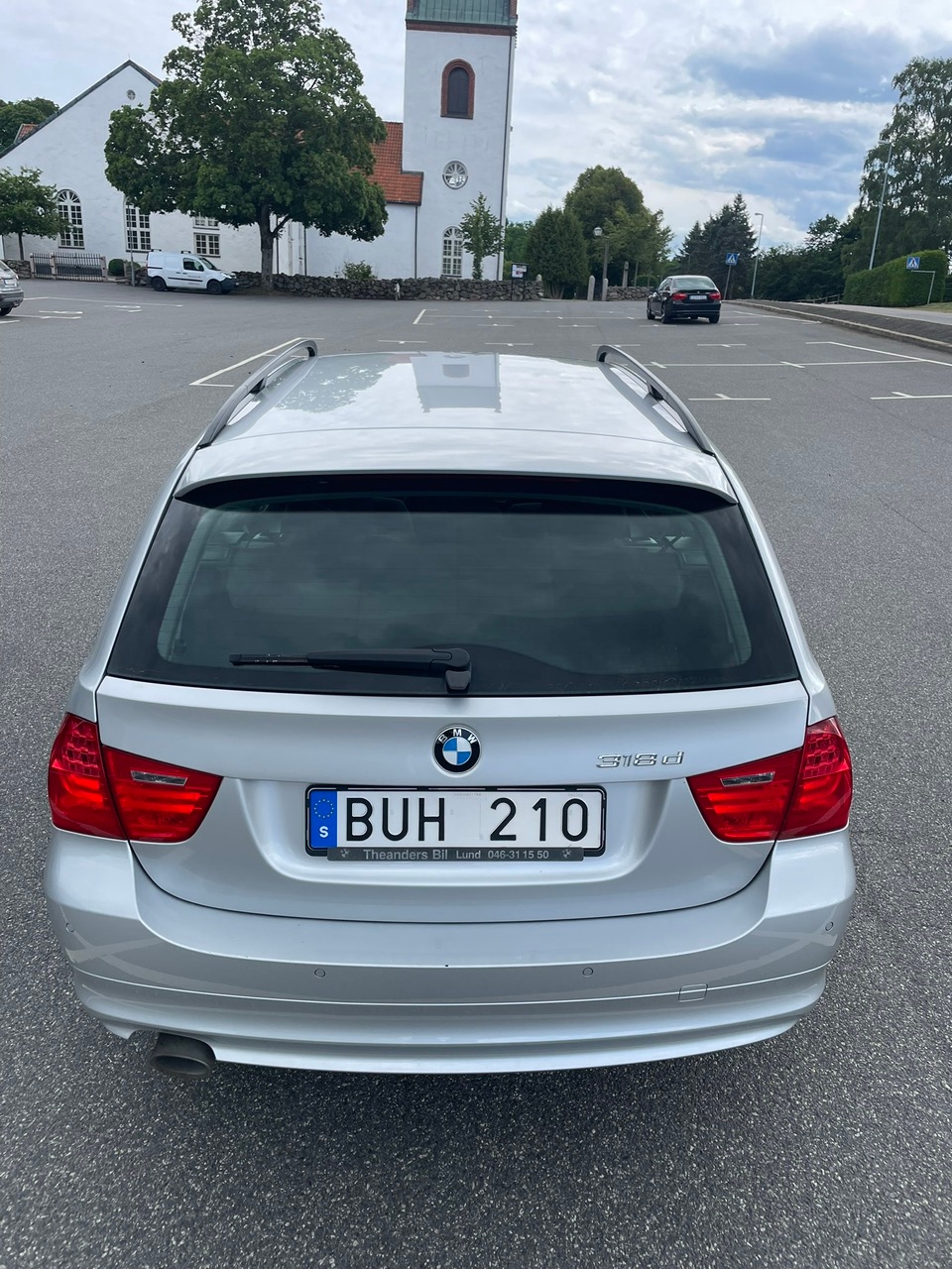 BMW 318 d Touring Manuell 2009, bild 2/10