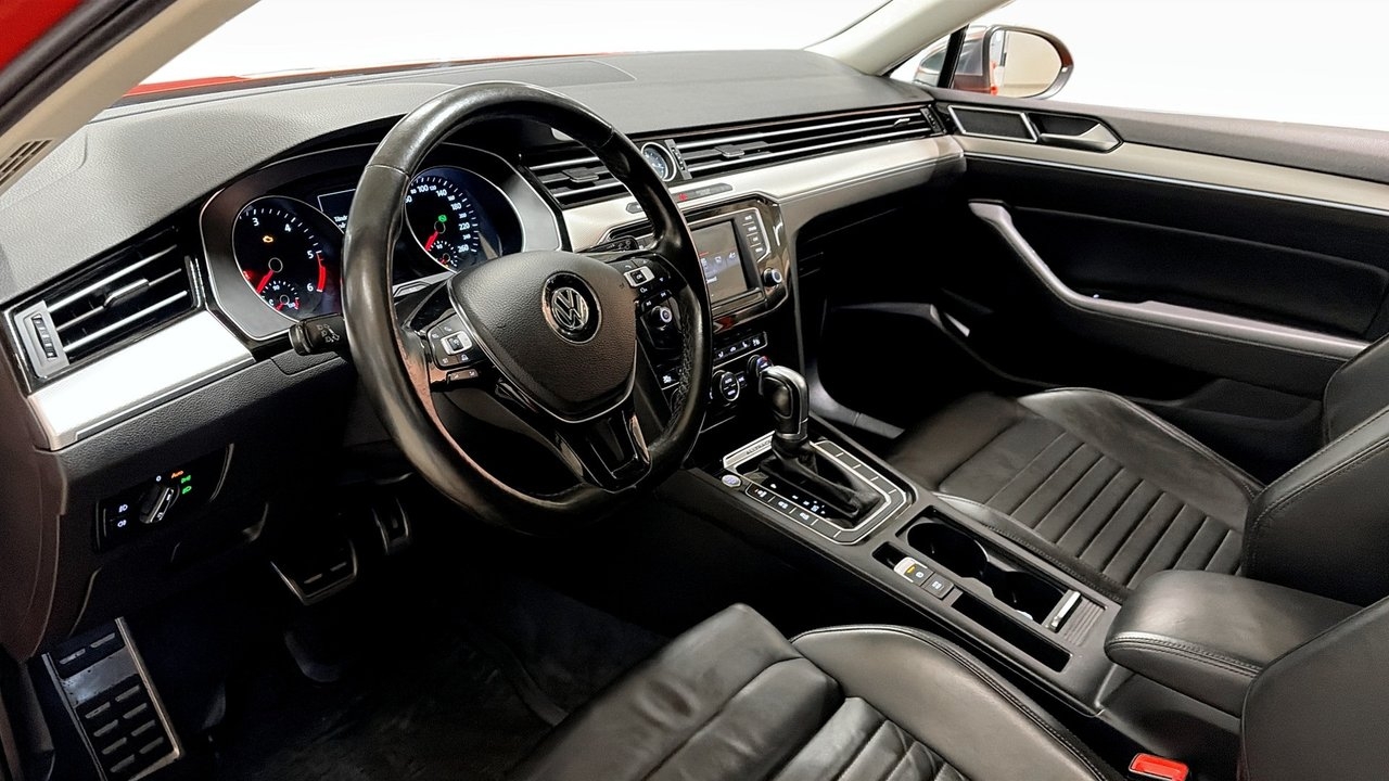 Volkswagen Passat 2016, bild 7/10