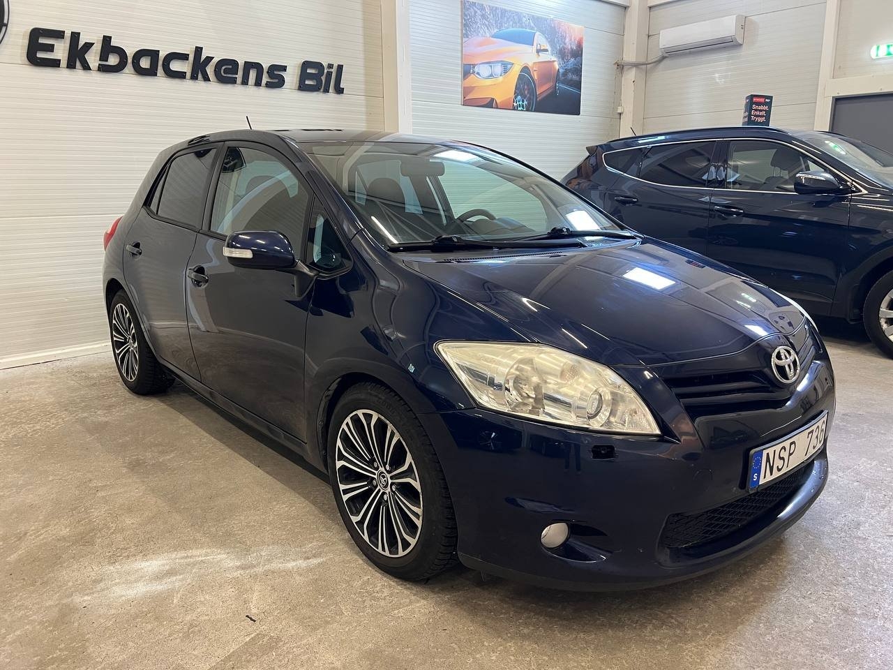 Toyota Auris 2010, bild 2/10