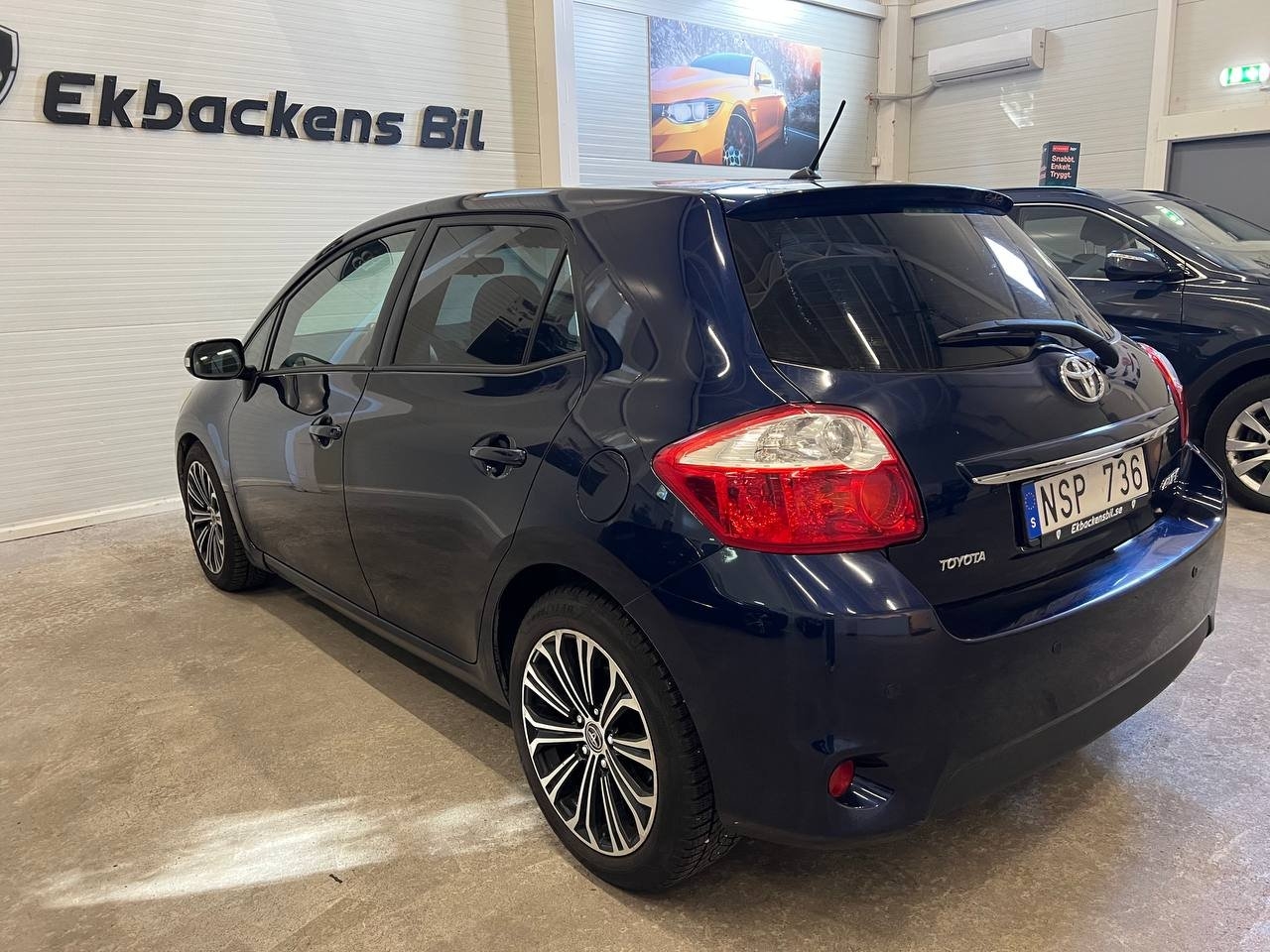 Toyota Auris 2010, bild 6/10