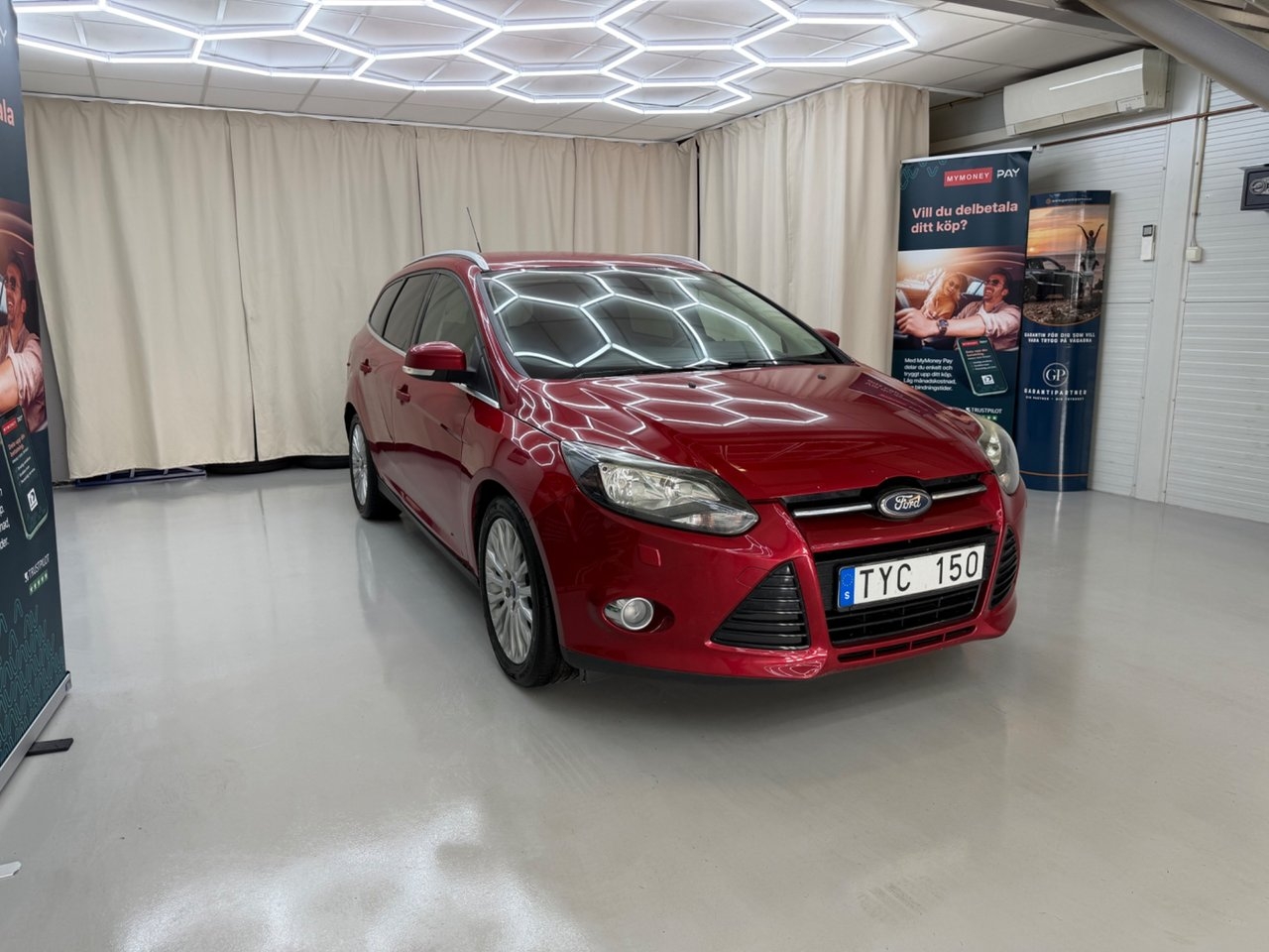 Ford Focus 2012, kuva 3/10