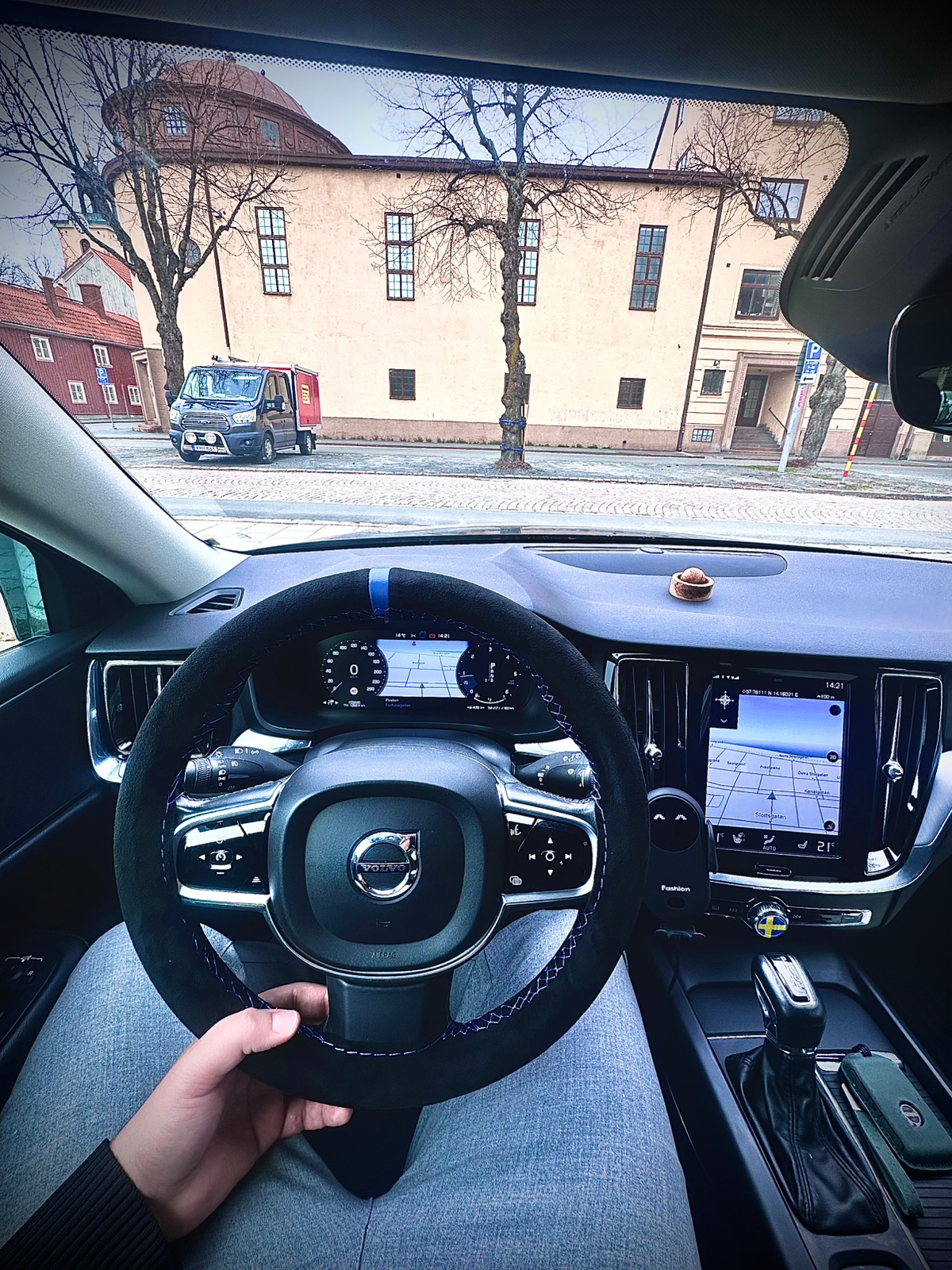 Volvo V60 D4 Geartronic 2019, bild 3/7