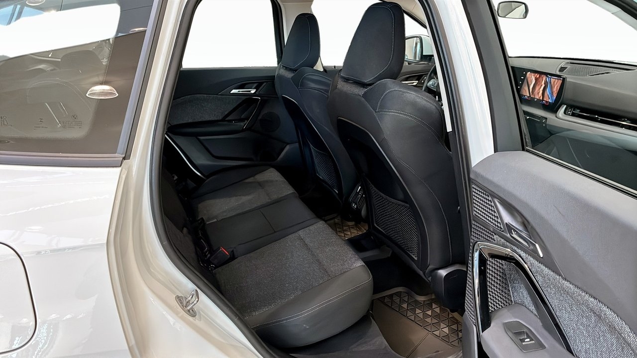 BMW X1 sDrive18i 2023, photo 5/22