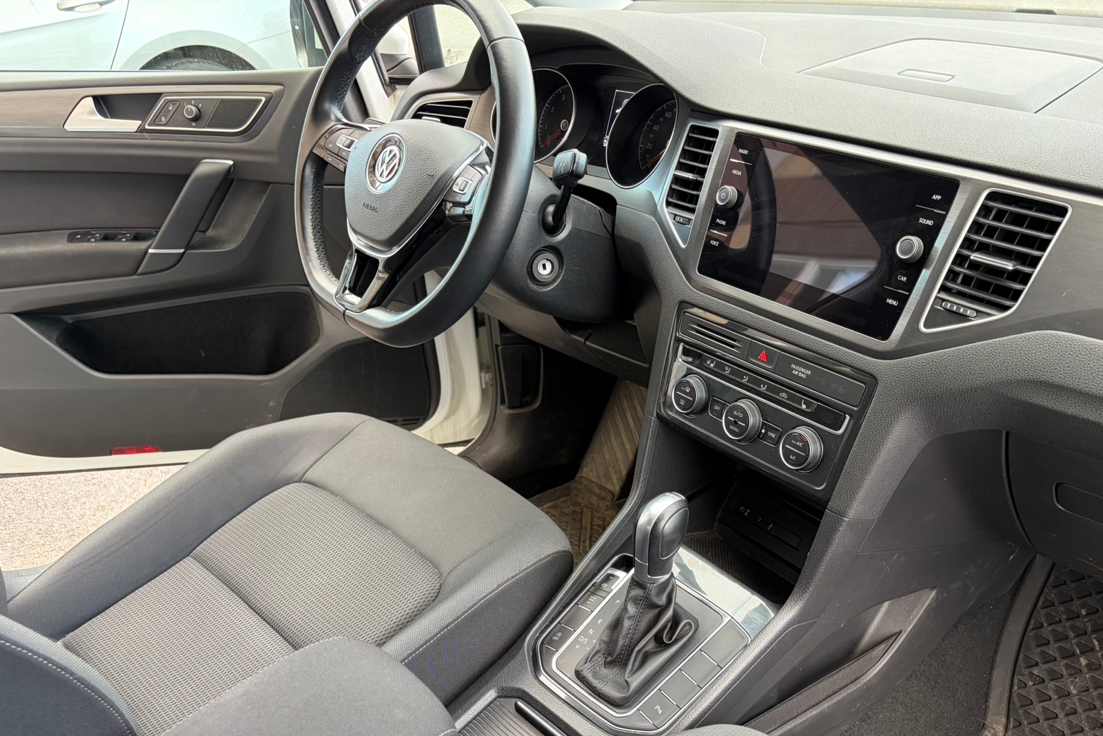 Volkswagen Golf Sportsvan 2019, bild 5/7