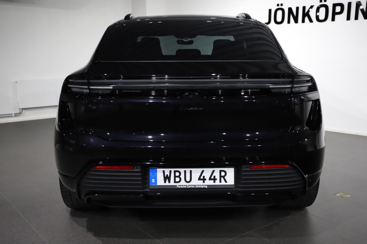 Porsche Macan Turbo / InnoDrive 2025, kuva 4/10