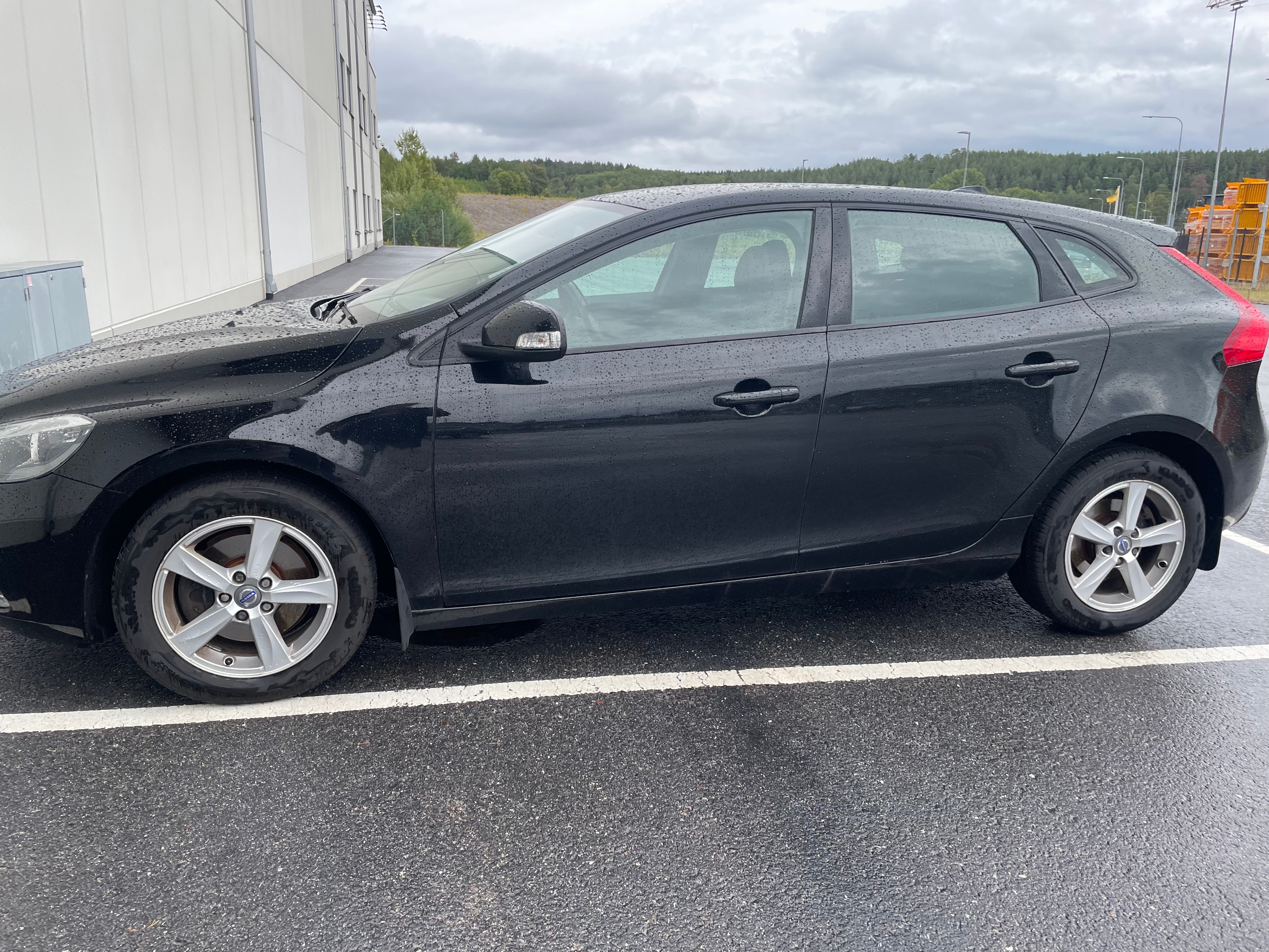 Volvo V40 T2 Manuell 2014, bild 3/10