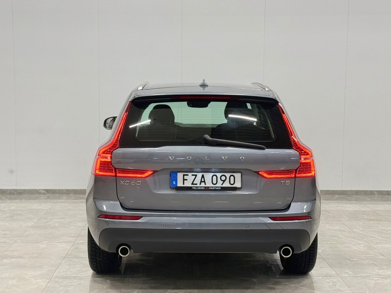 Volvo XC60 T5 Geartronic Momentum 2018, bild 7/10