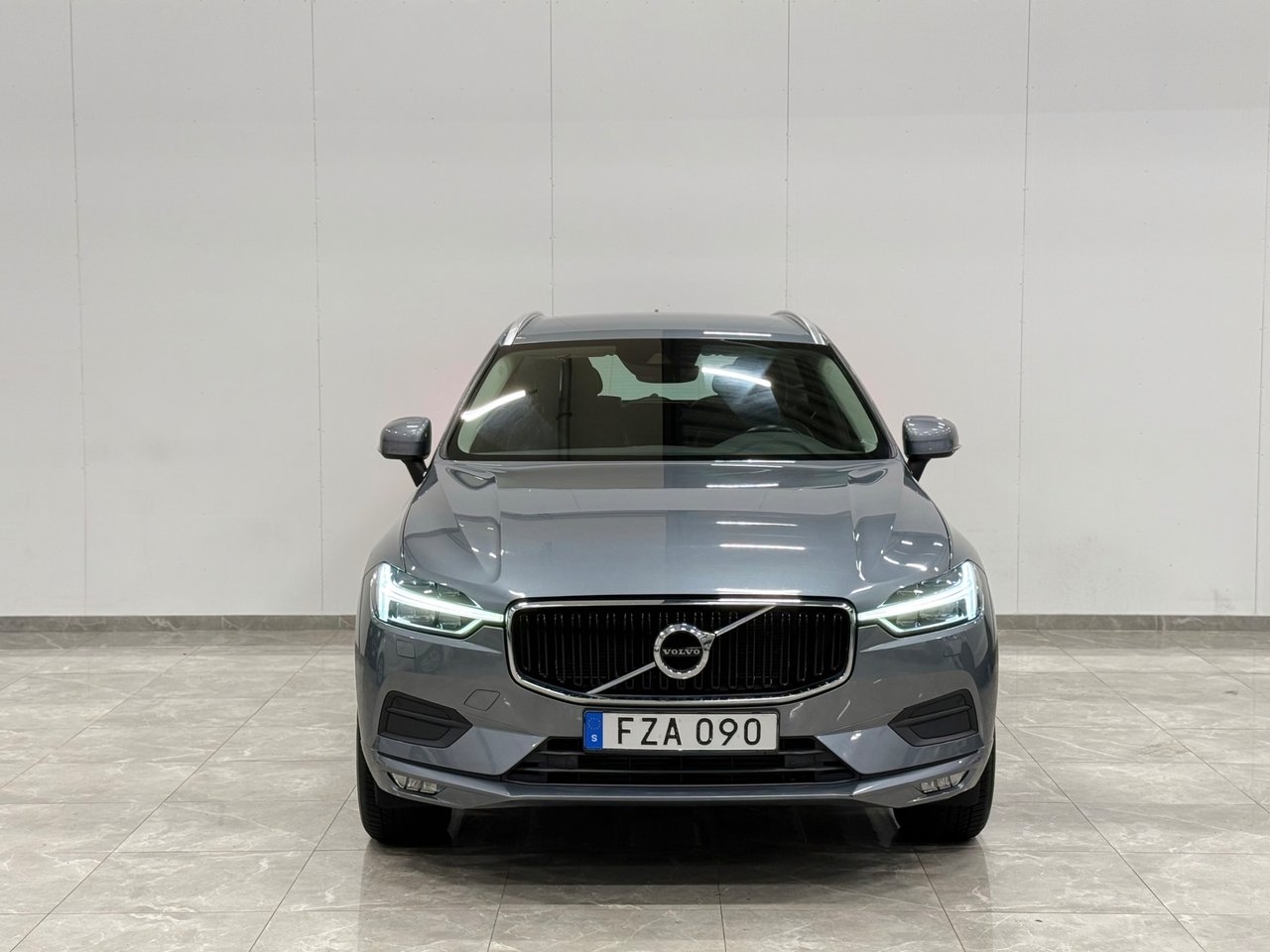 Volvo XC60 T5 Geartronic Momentum 2018, bild 6/10