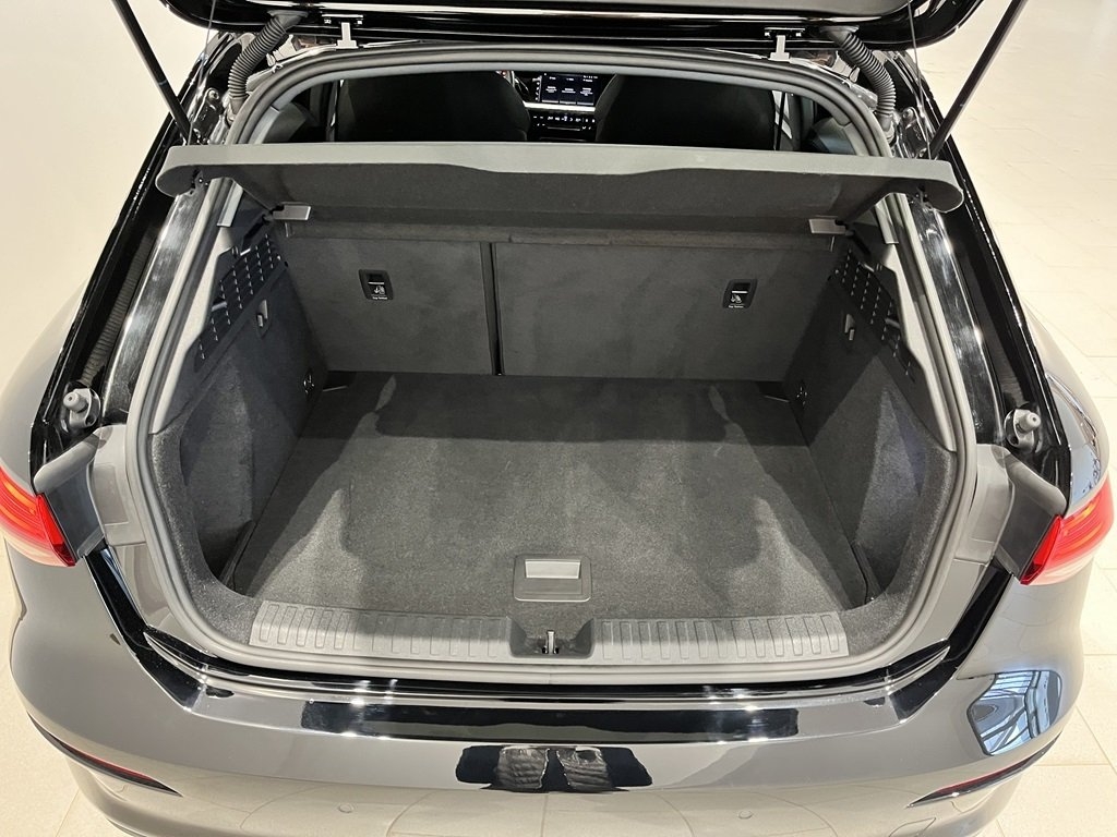 Audi A3 Sportback Sound System 2022, bild 7/10