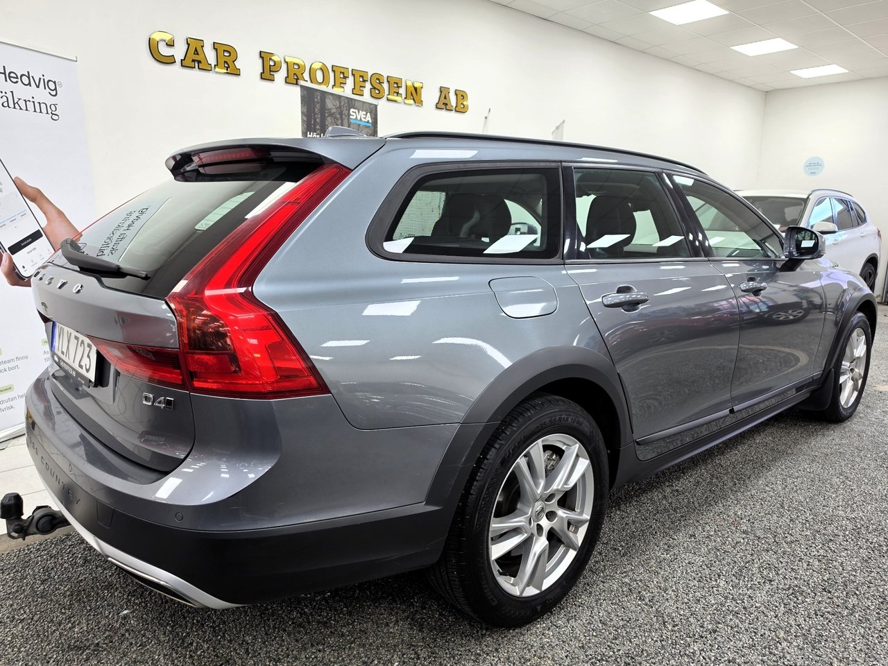 Volvo V90 Cross Country 2018, kuva 3/10