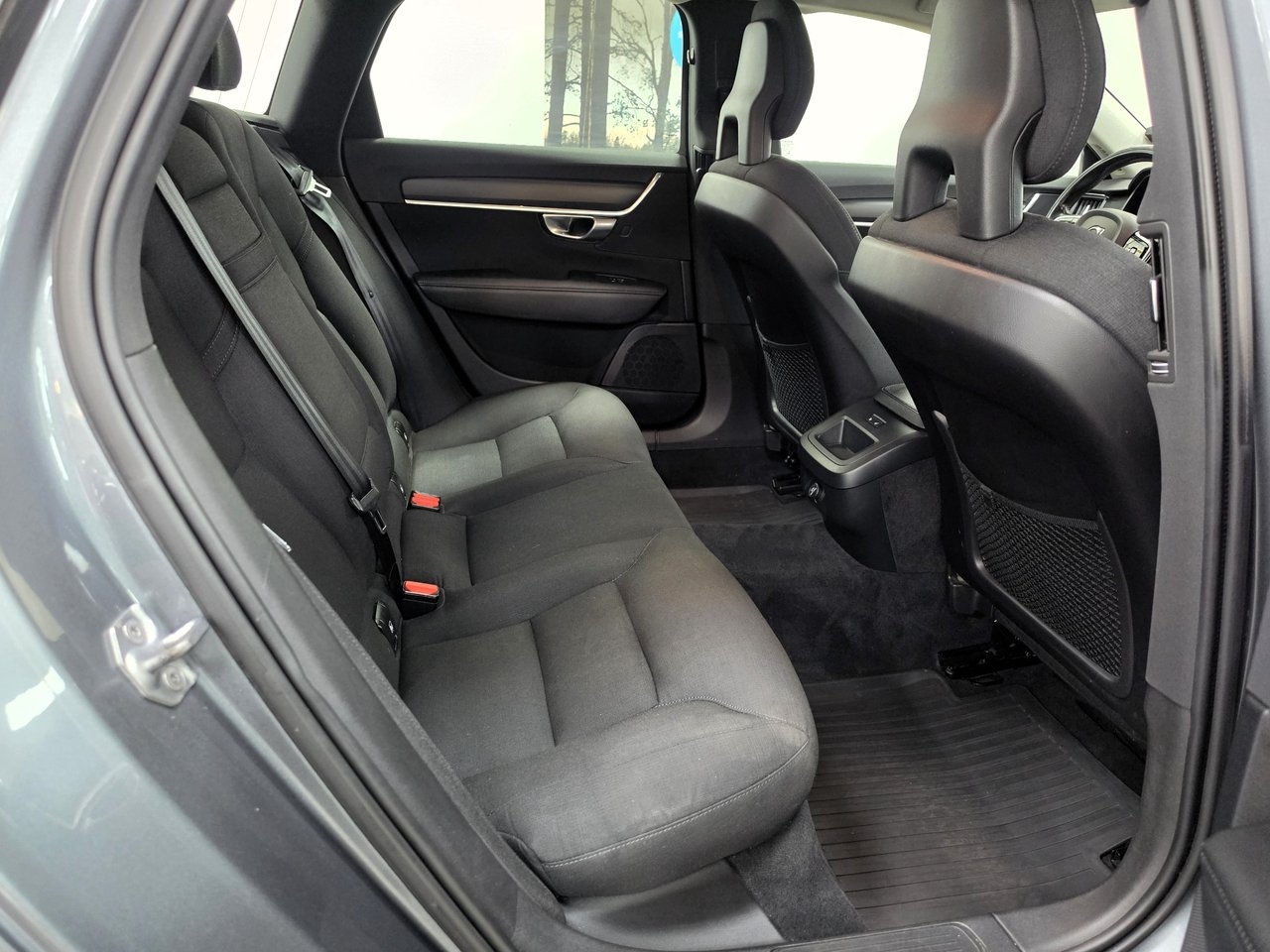 Volvo V90 Cross Country 2018, kuva 7/10