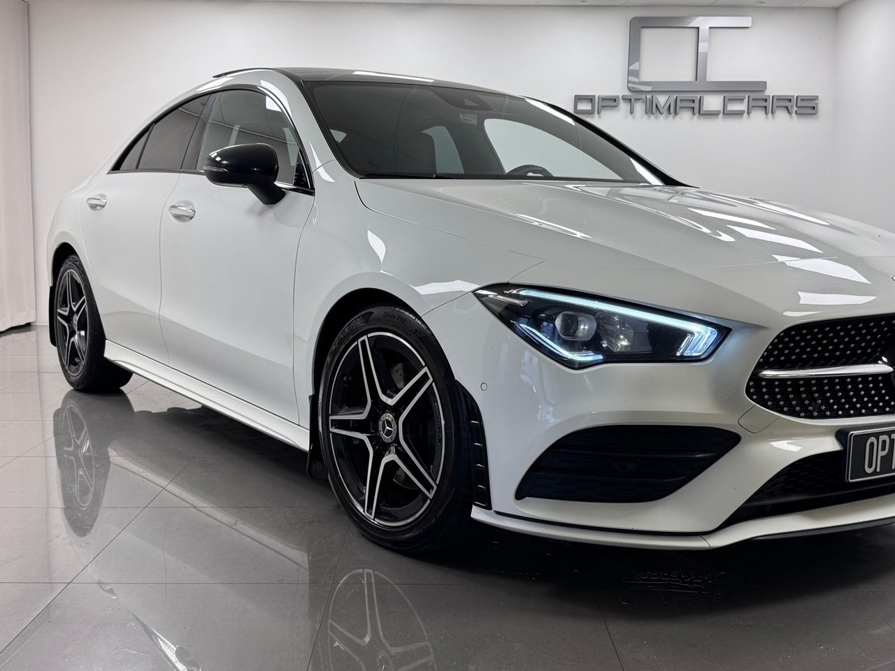 Mercedes-Benz CLA 200d 4WD AMG 2021, kuva 2/10