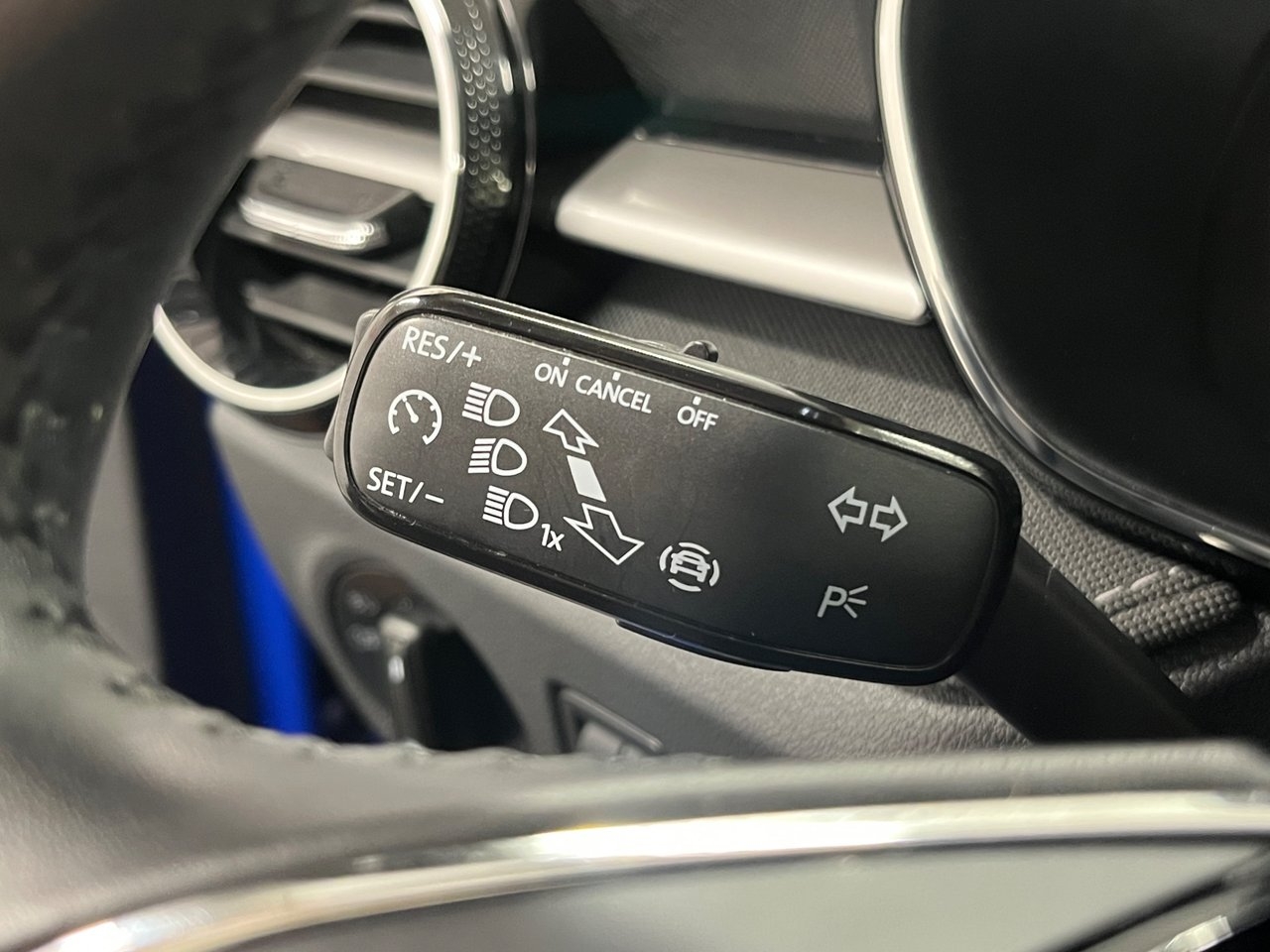 Skoda Fabia 1.0 TSI AUT Style Backkamera 2023, bild 2/20