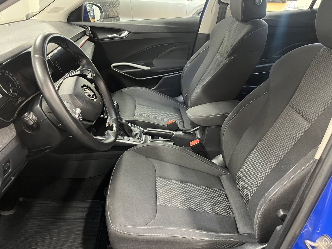 Skoda Fabia 1.0 TSI AUT Style Backkamera 2023, bild 5/20