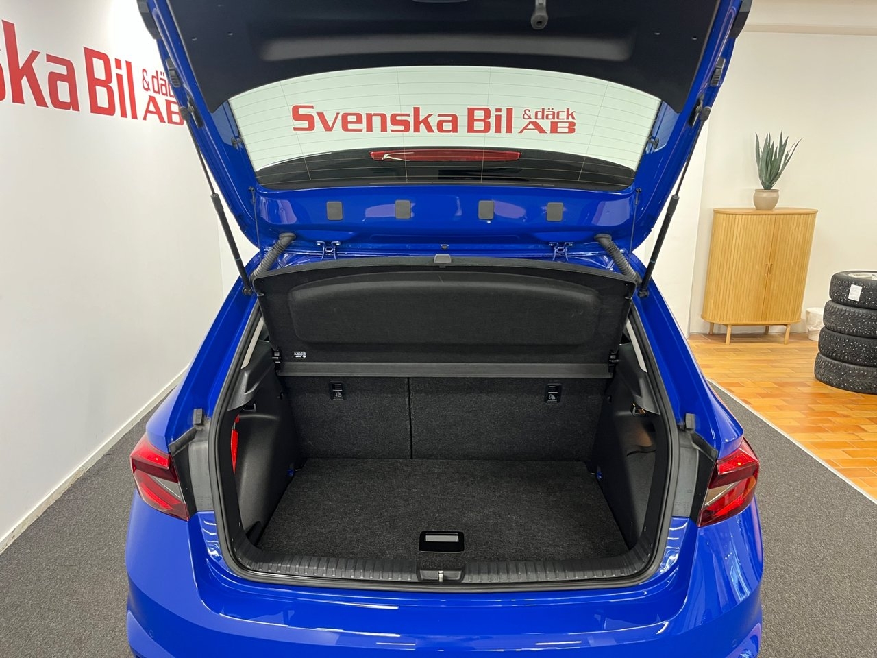 Skoda Fabia 1.0 TSI AUT Style Backkamera 2023, bild 7/20