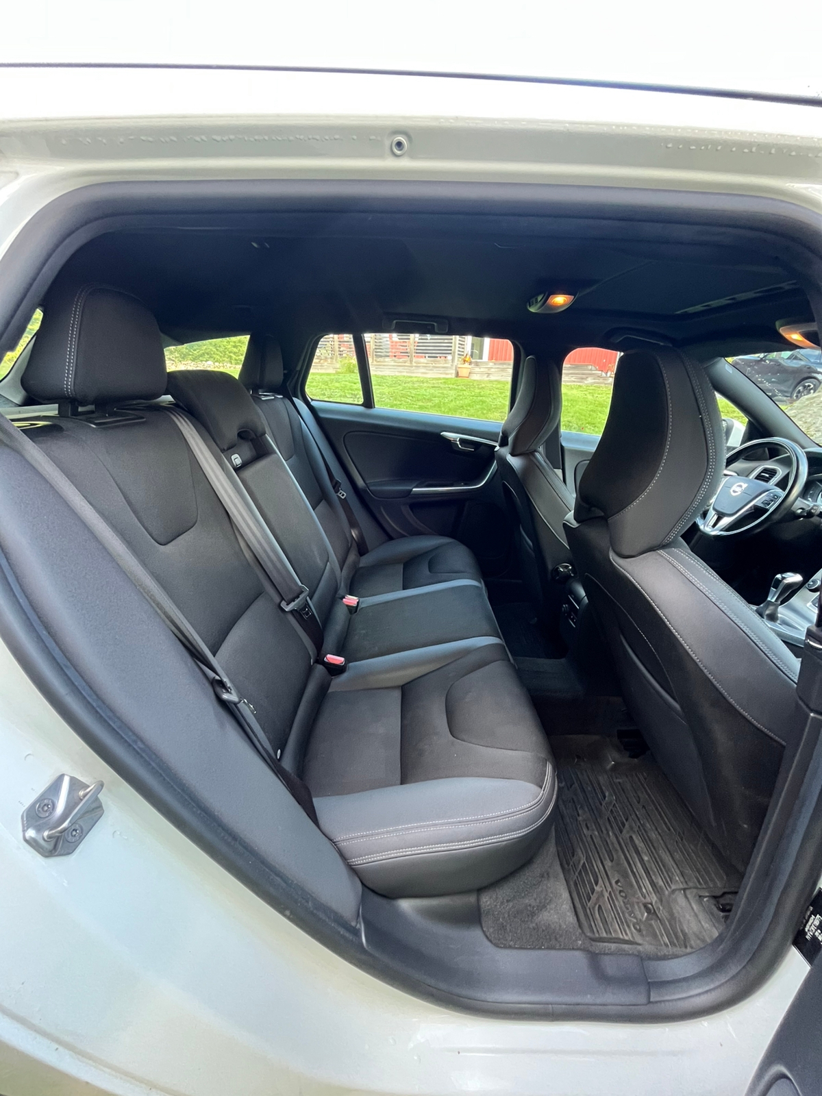 Volvo V60 D4 Manuell 2014, bild 7/8