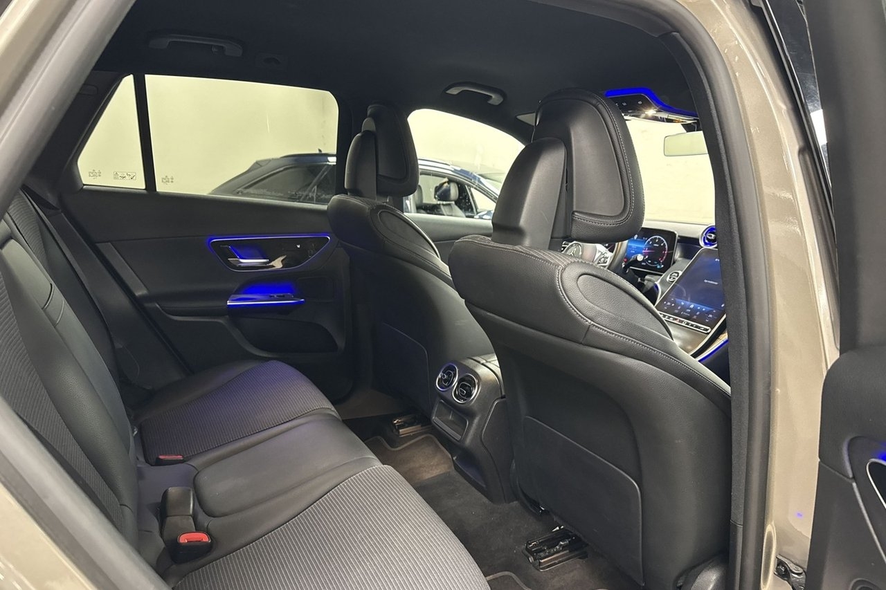 Mercedes-Benz GLC 2023, bild 7/10