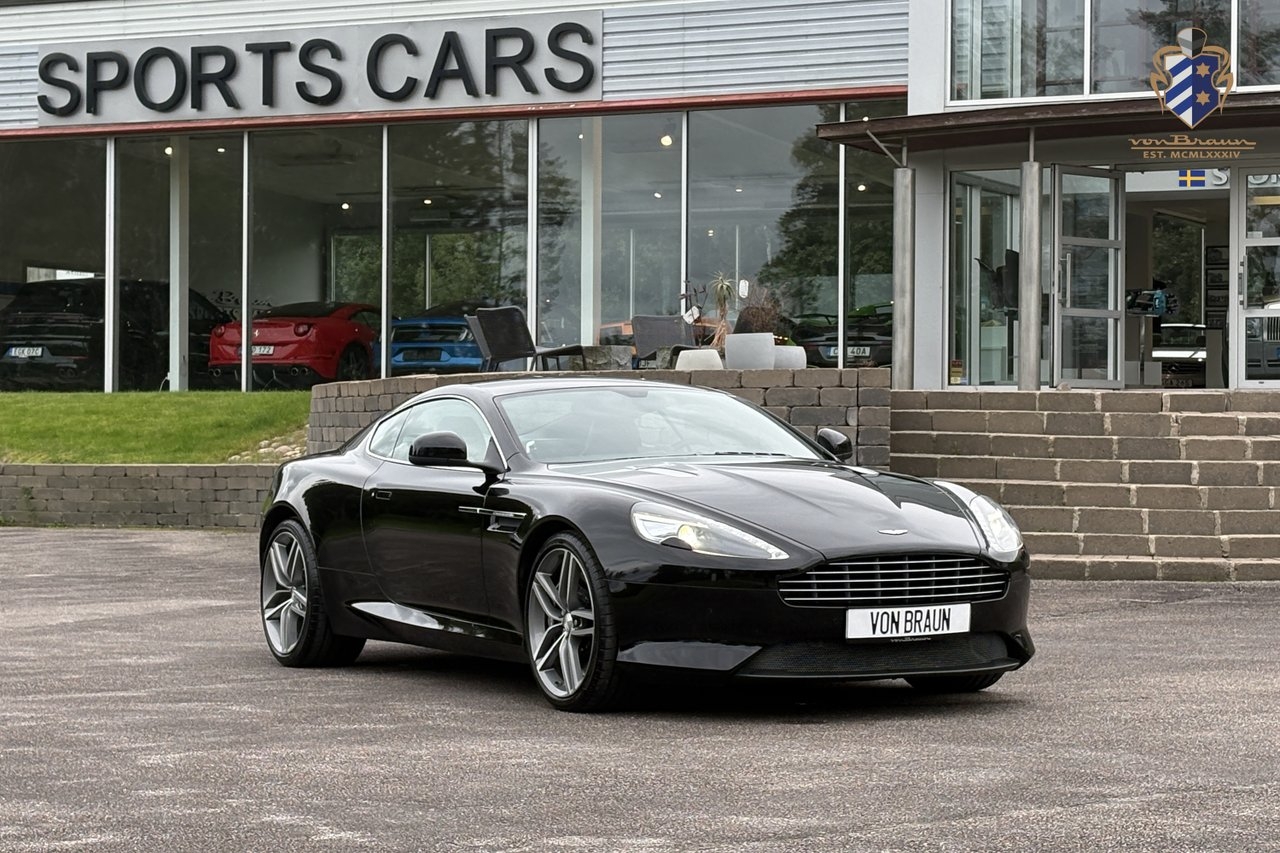 Aston Martin DB9