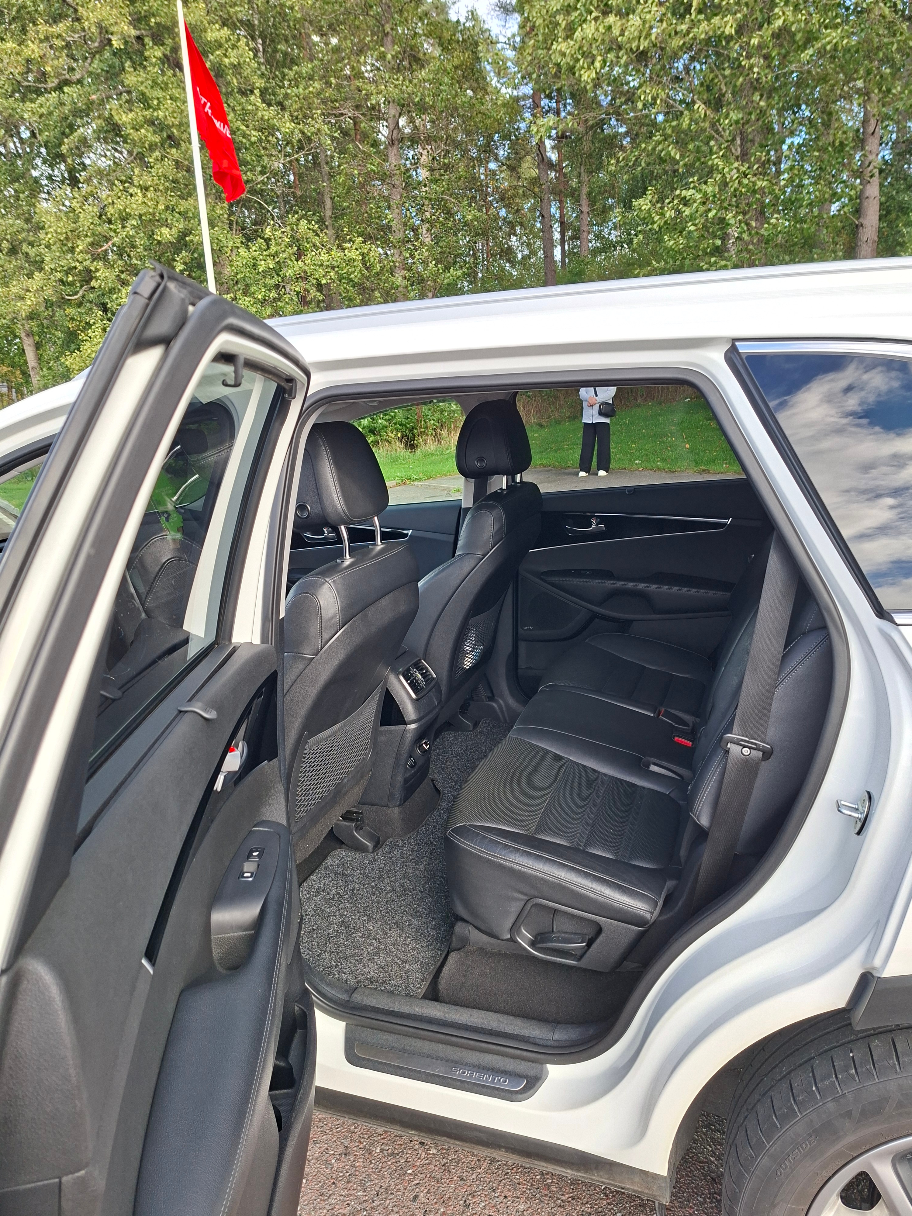 Kia Sorento 2.2 CRDi AWD Automatisk 2017, bild 6/10