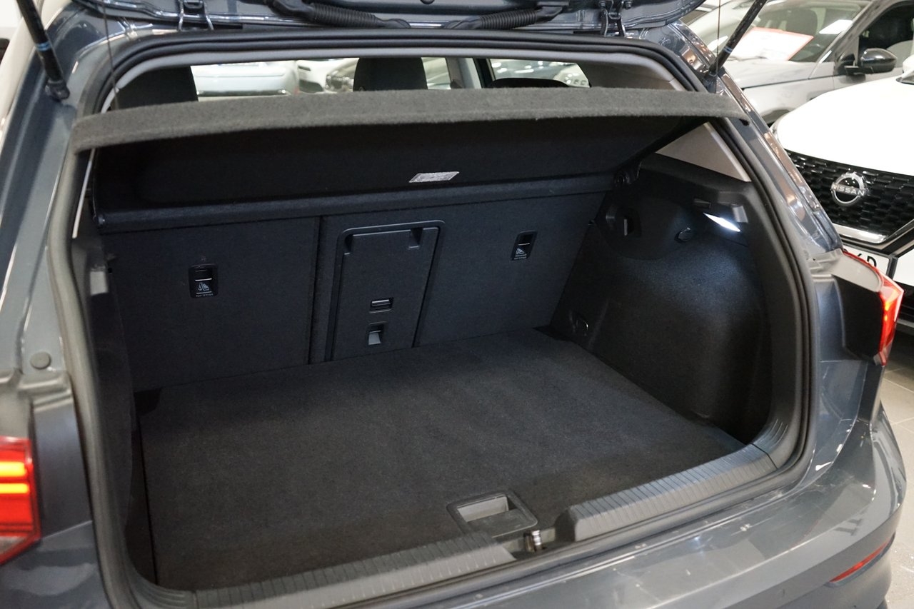 Volkswagen Golf 2022, bild 7/10
