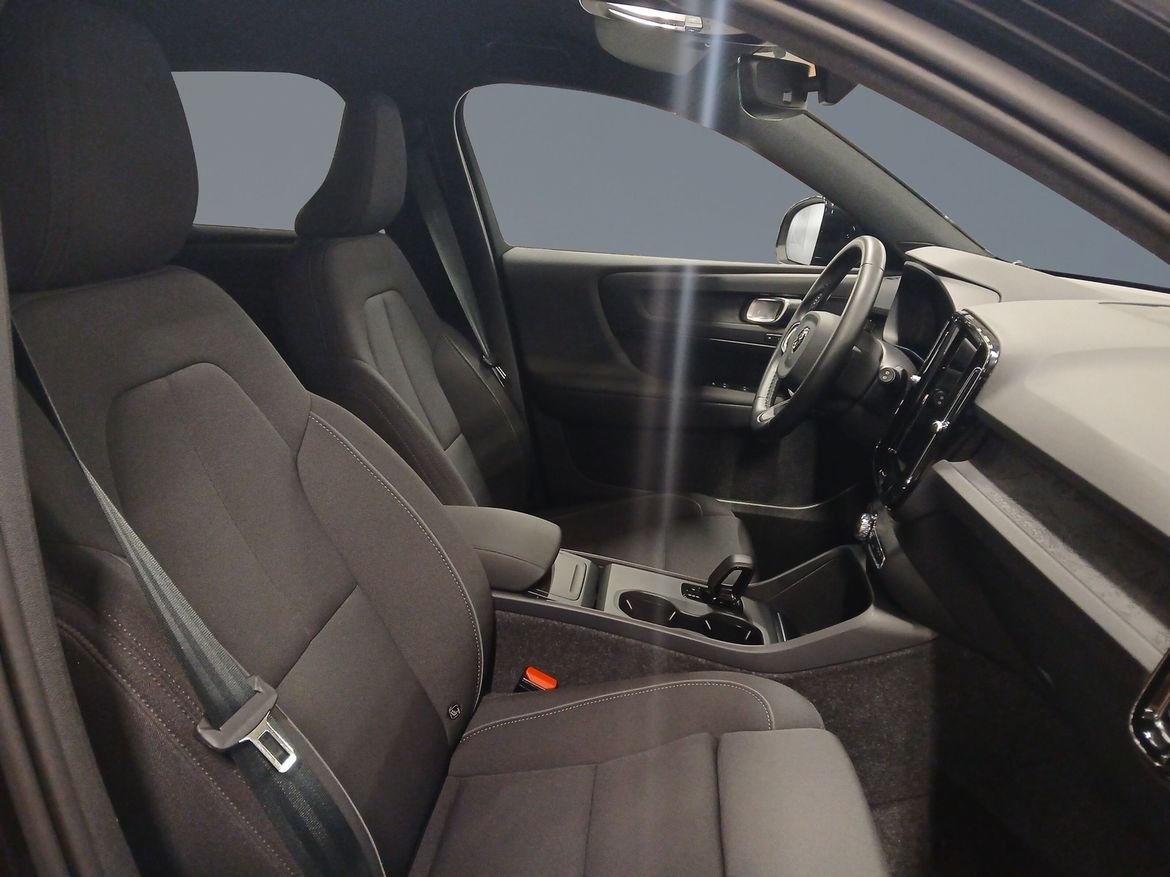 Volvo EX40 2025, bild 6/10