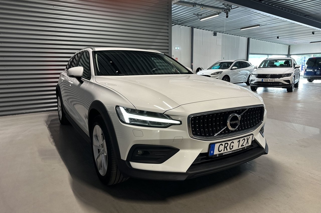 Volvo V60 Cross Country 2020, bild 3/10