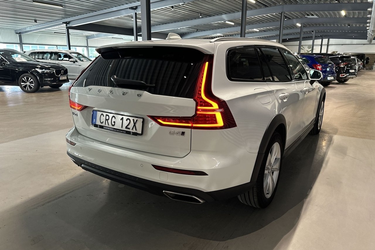 Volvo V60 Cross Country 2020, bild 4/10
