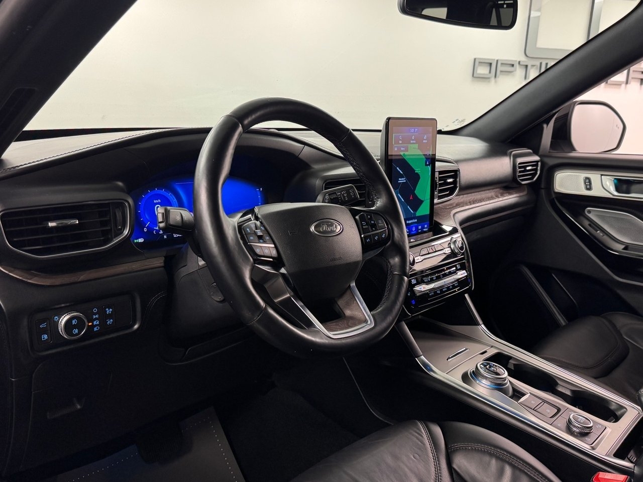 Ford Explorer 2021, photo 6/10
