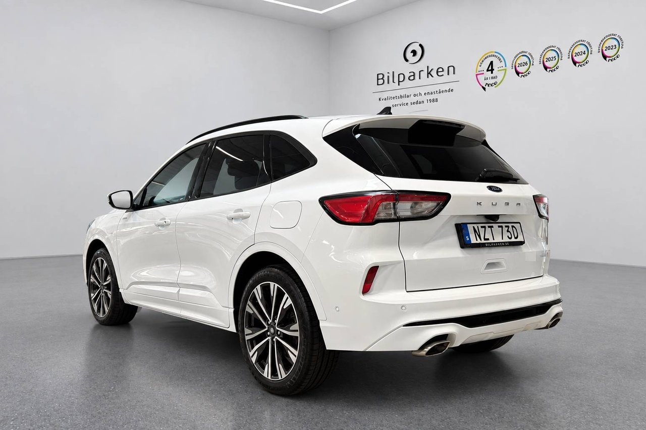 Ford Kuga Plug-In Hybrid ST-Line 2022, bild 3/10
