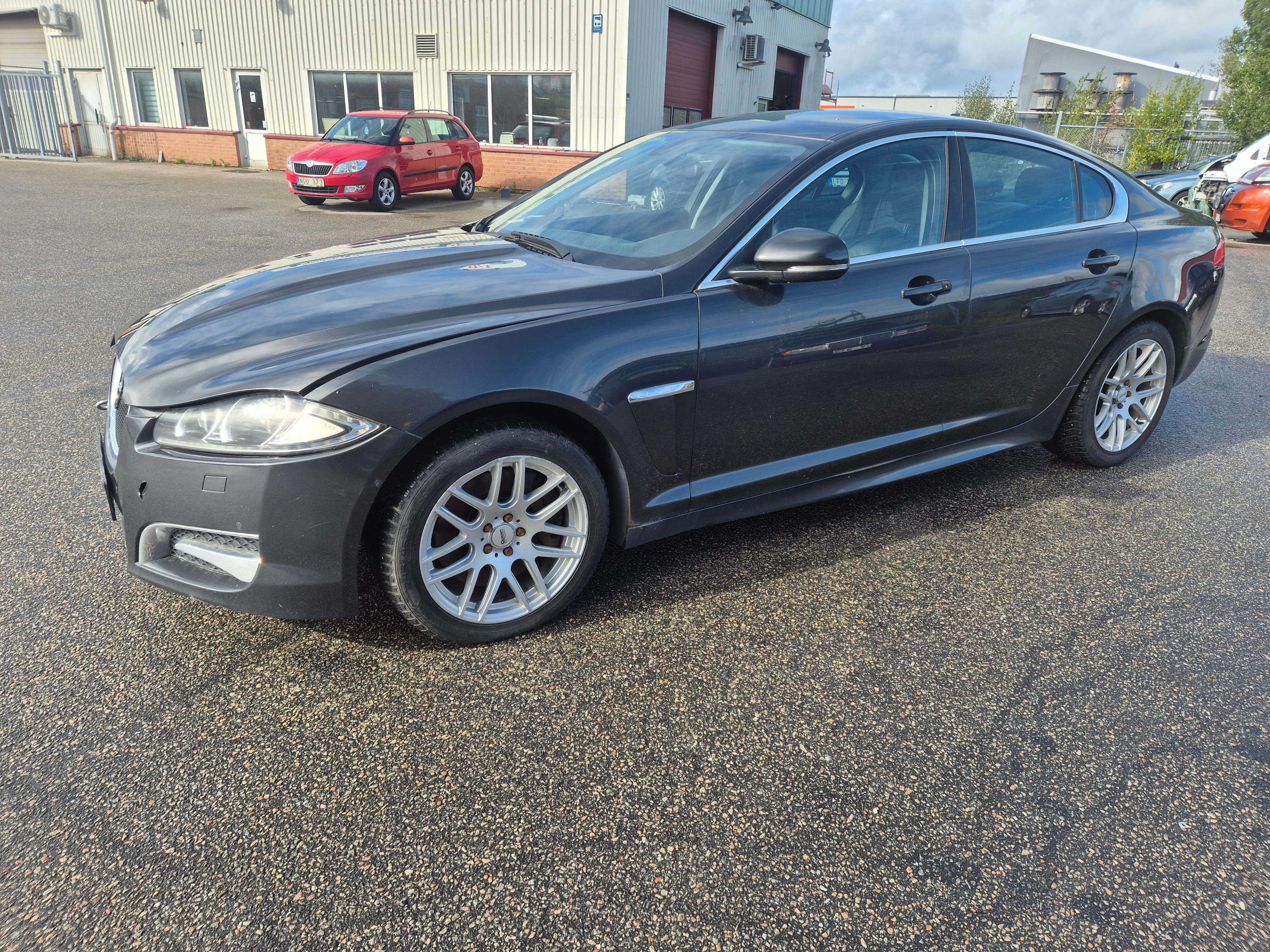 Jaguar XF 3.0 supercharged 340hk V6 AWD 2013, bild 4/9