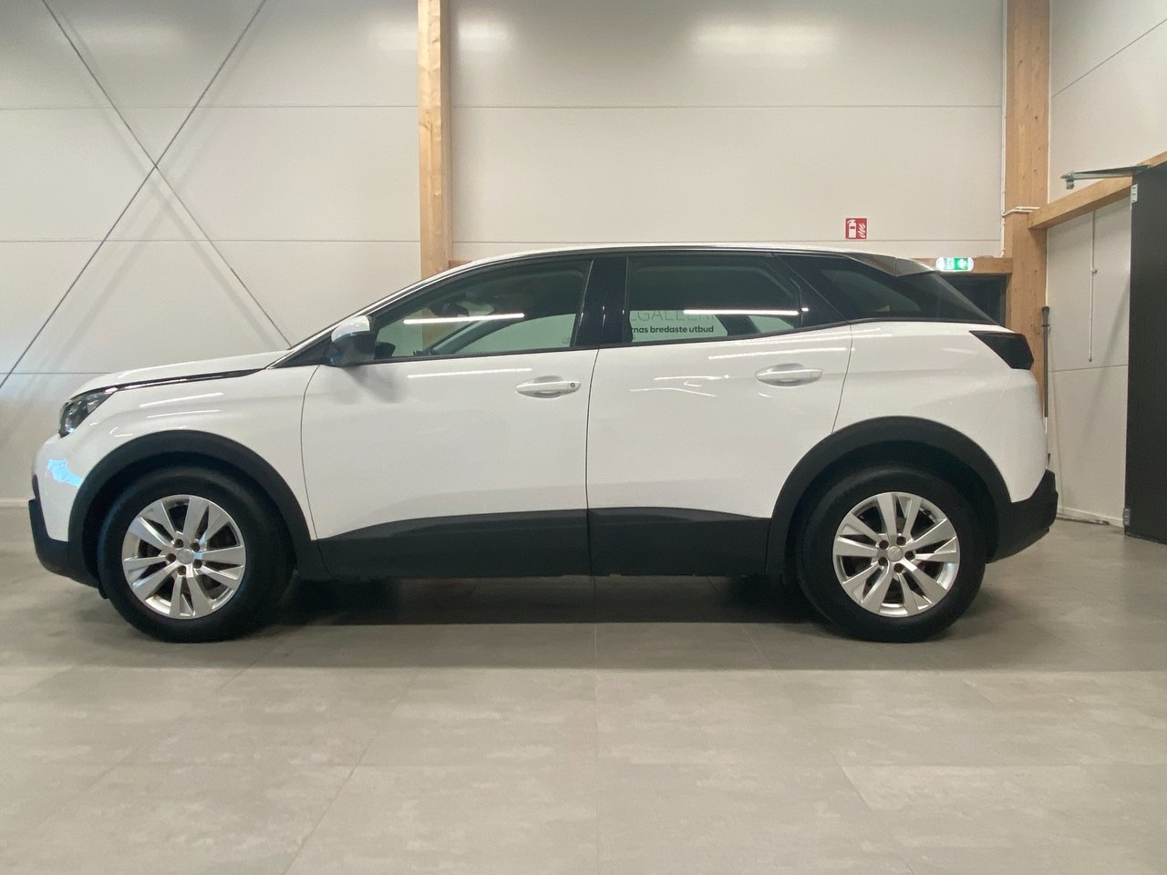 Peugeot 3008 2019, kuva 5/10