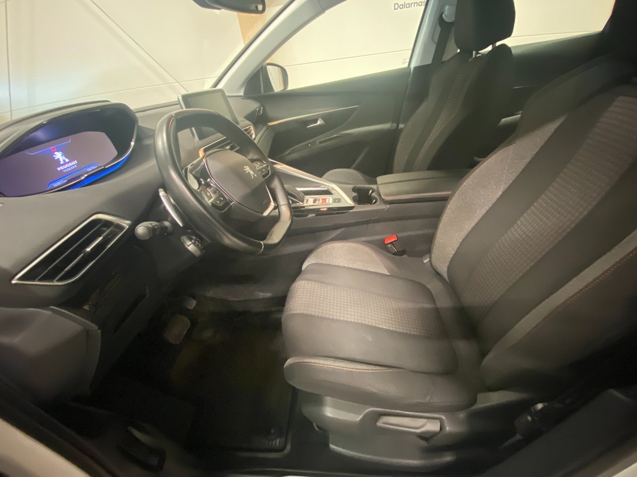 Peugeot 3008 2019, kuva 7/10