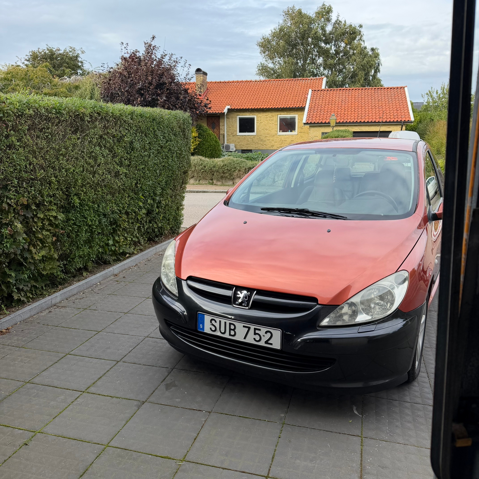Peugeot 307 3-dörrar 2.0 Manuell 2002, kuva 4/6