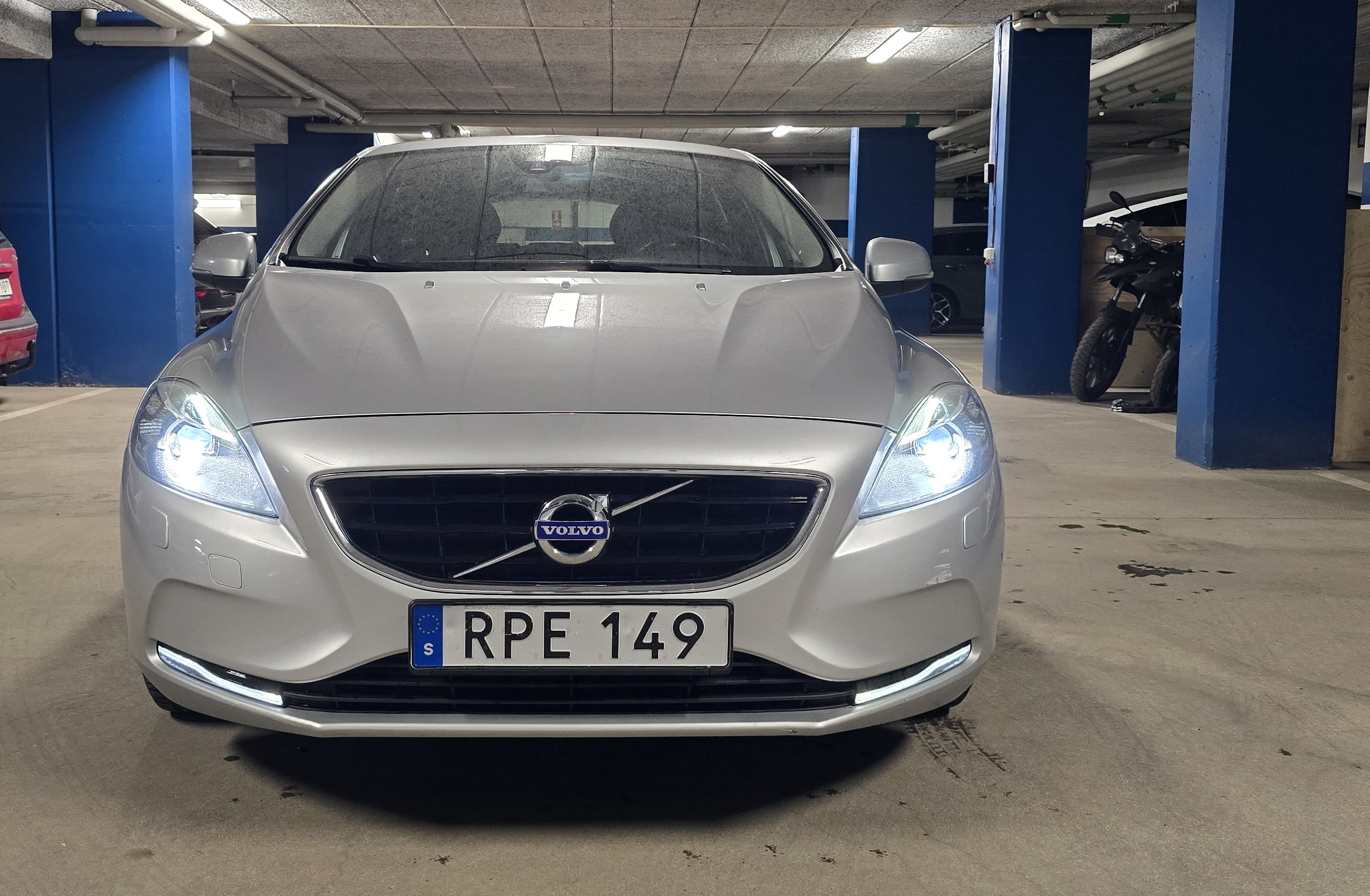 Volvo V40 D3 Manuell 2016, bild 2/8