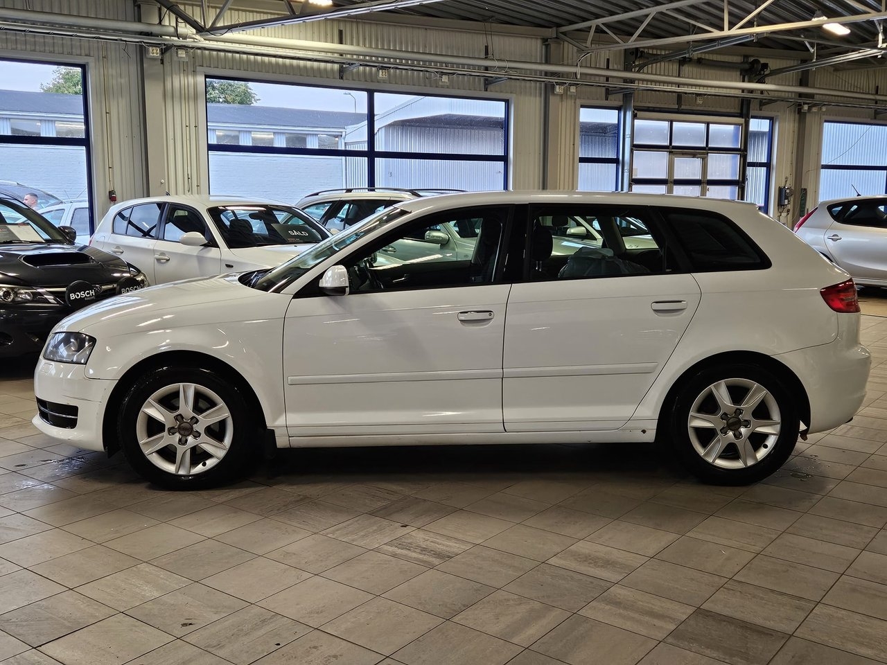 Audi A3 Sportback 2.0 TDI 2012, bild 2/8