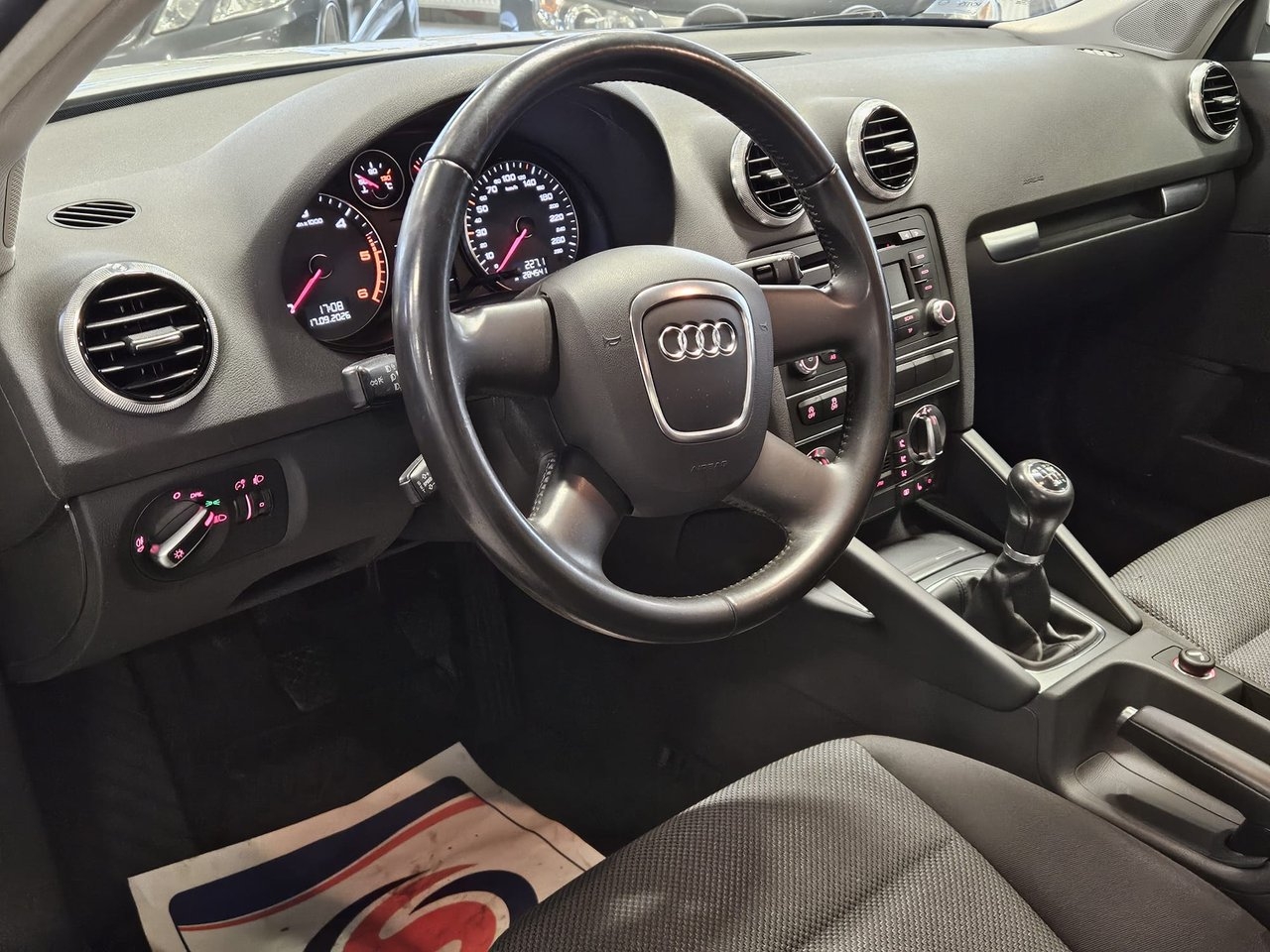 Audi A3 Sportback 2.0 TDI 2012, bild 8/8