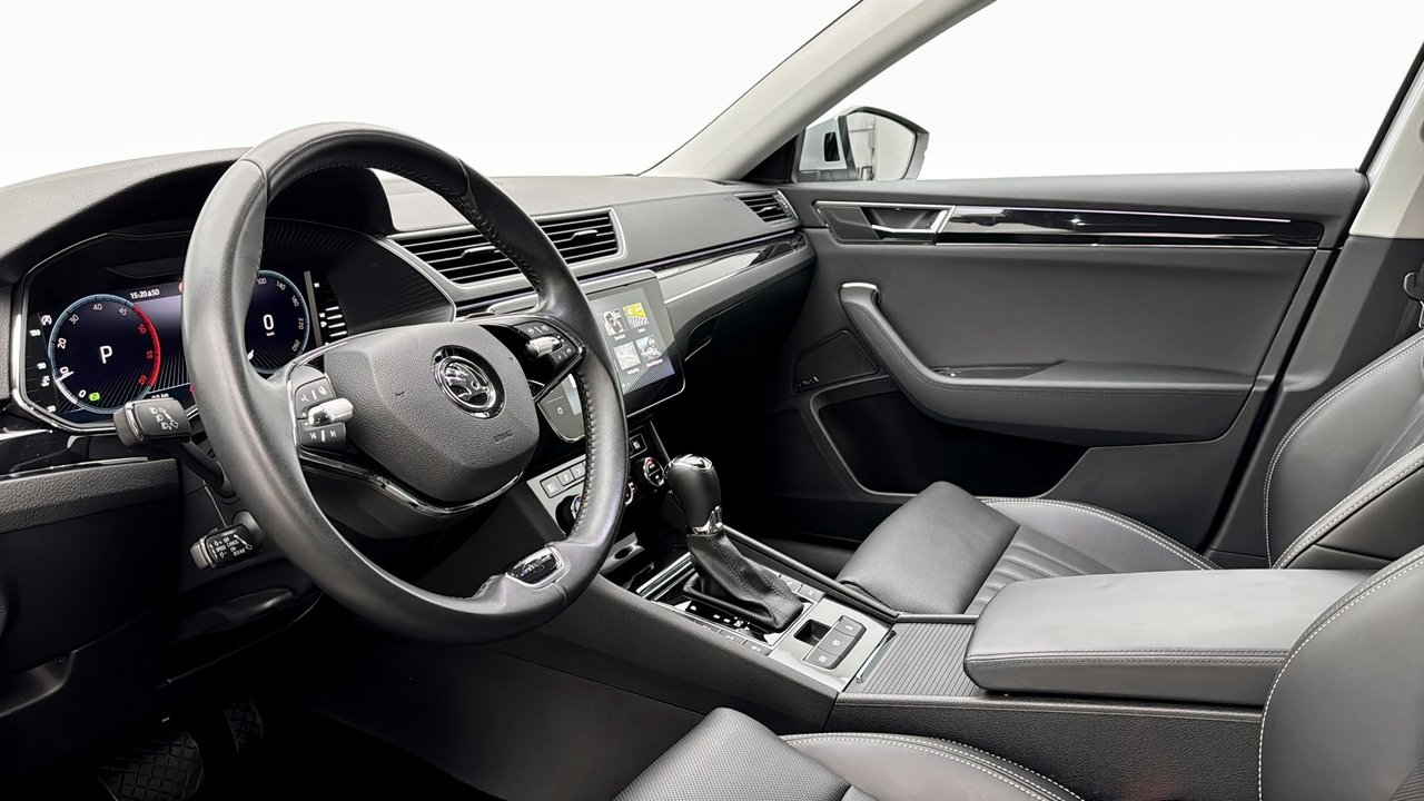 Skoda Superb 2024, bild 7/21