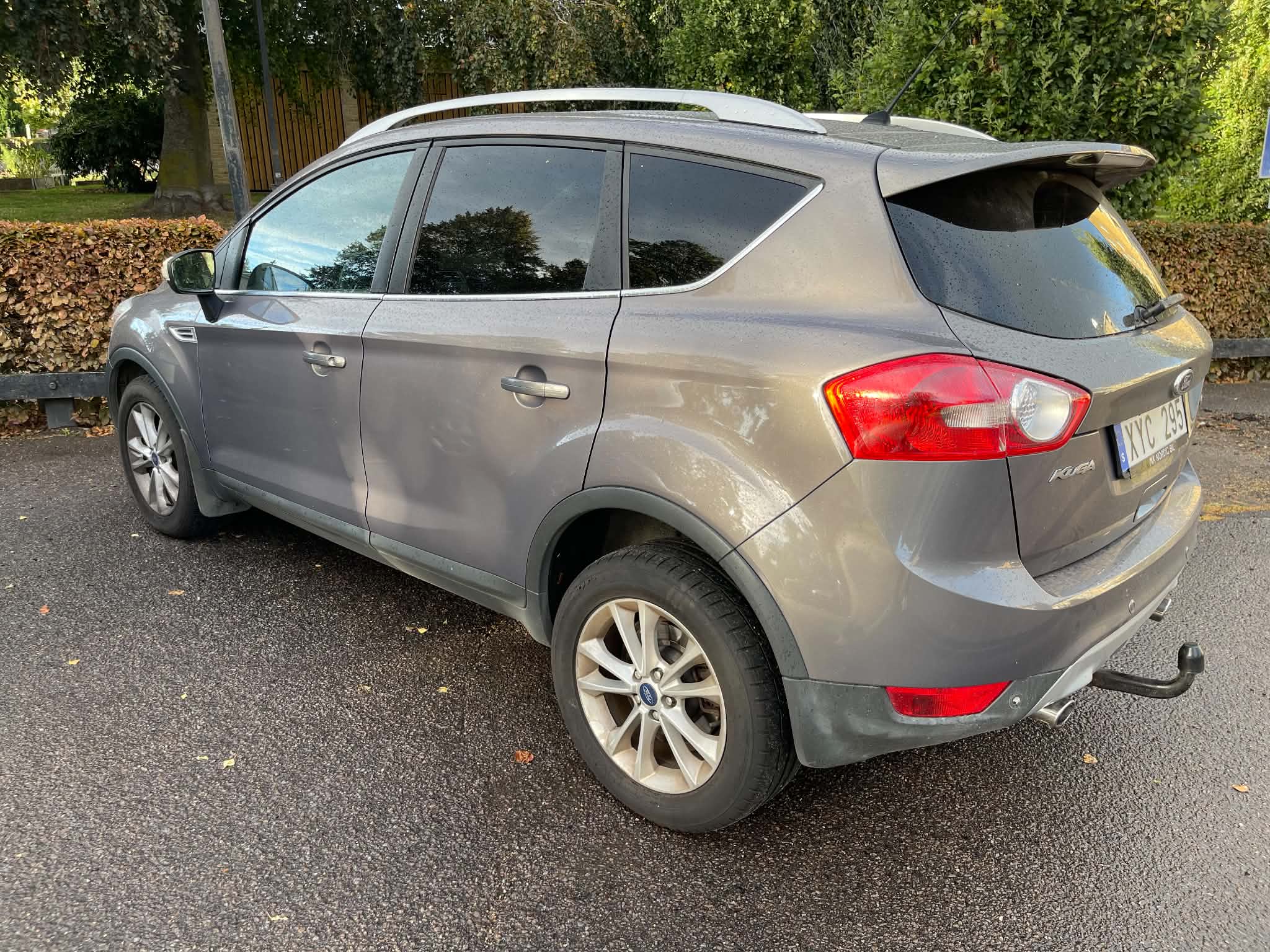 Ford Kuga 2.0 TDCi AWD Powershift 2012, bild 5/7