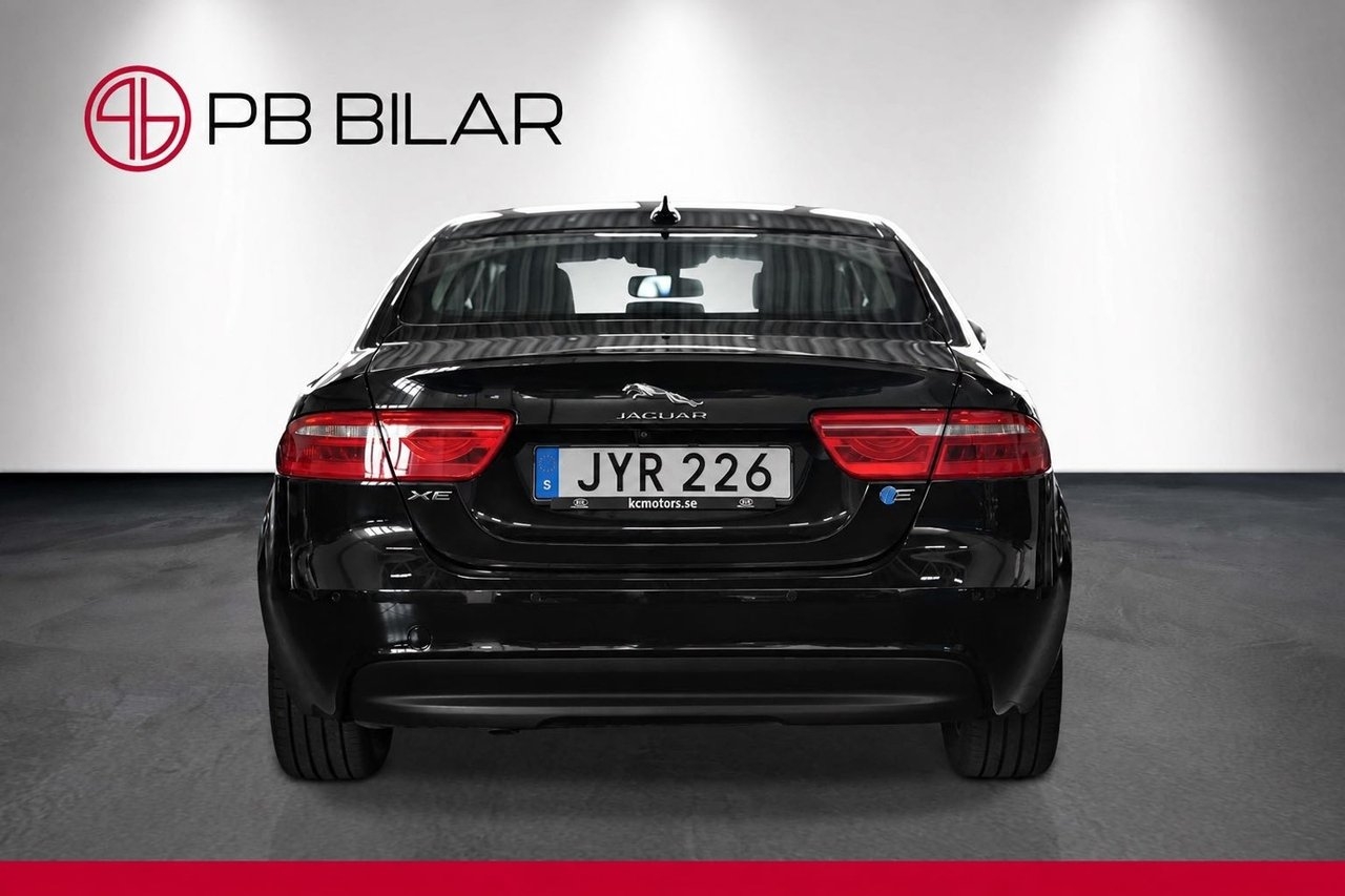 Jaguar XE 20d E-Performance B-kam 2016, bild 5/10