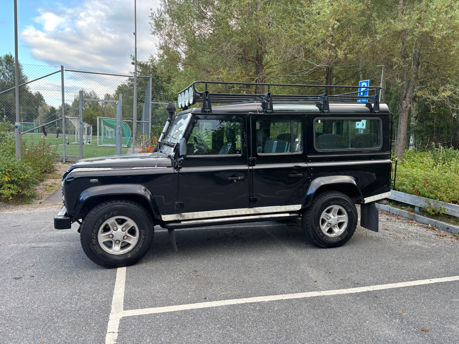 Land Rover Defender 2003, bild 2/10