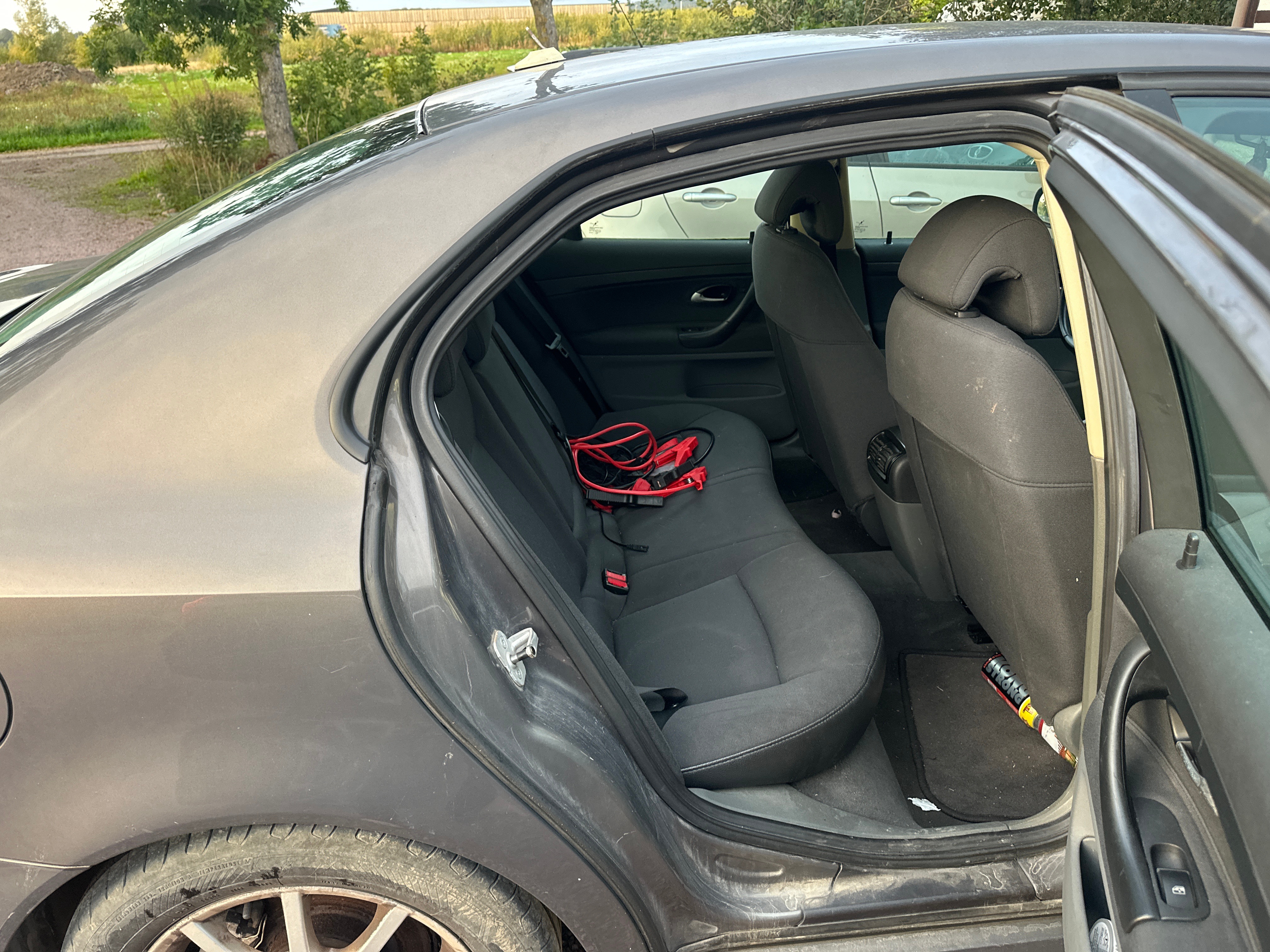 Saab 9-3 SportSedan 1.8t Manuell 2005, bild 5/8