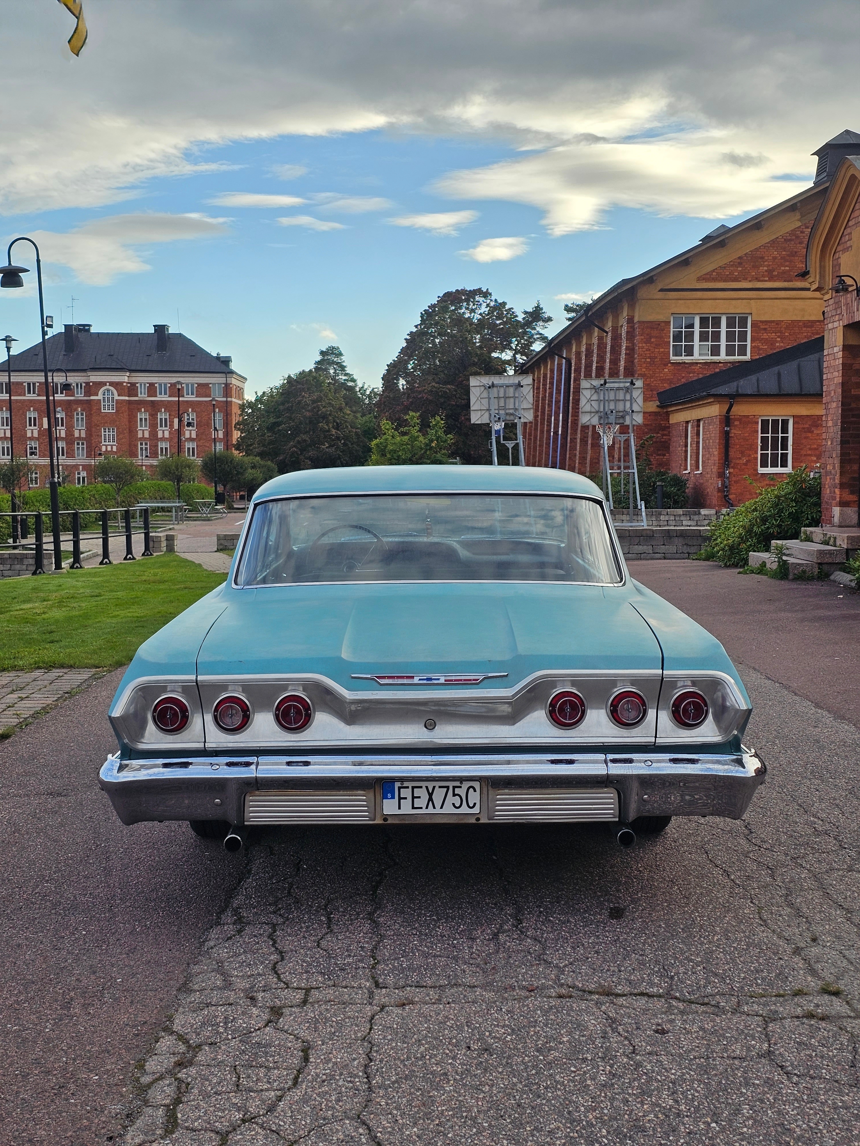 Chevrolet Impala 1963, kuva 6/10