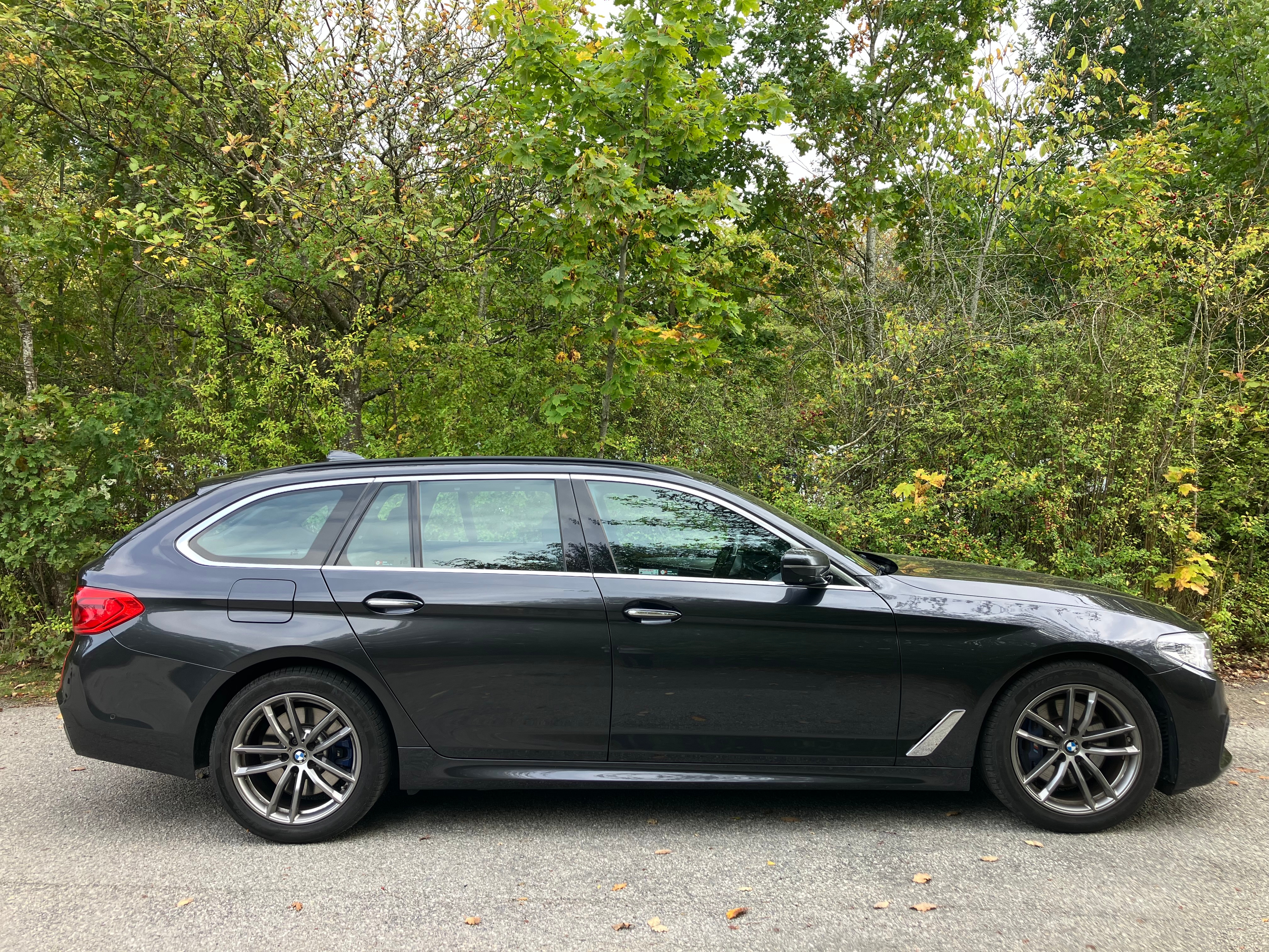BMW 530 d xDrive Touring Steptronic 2018, kuva 2/8