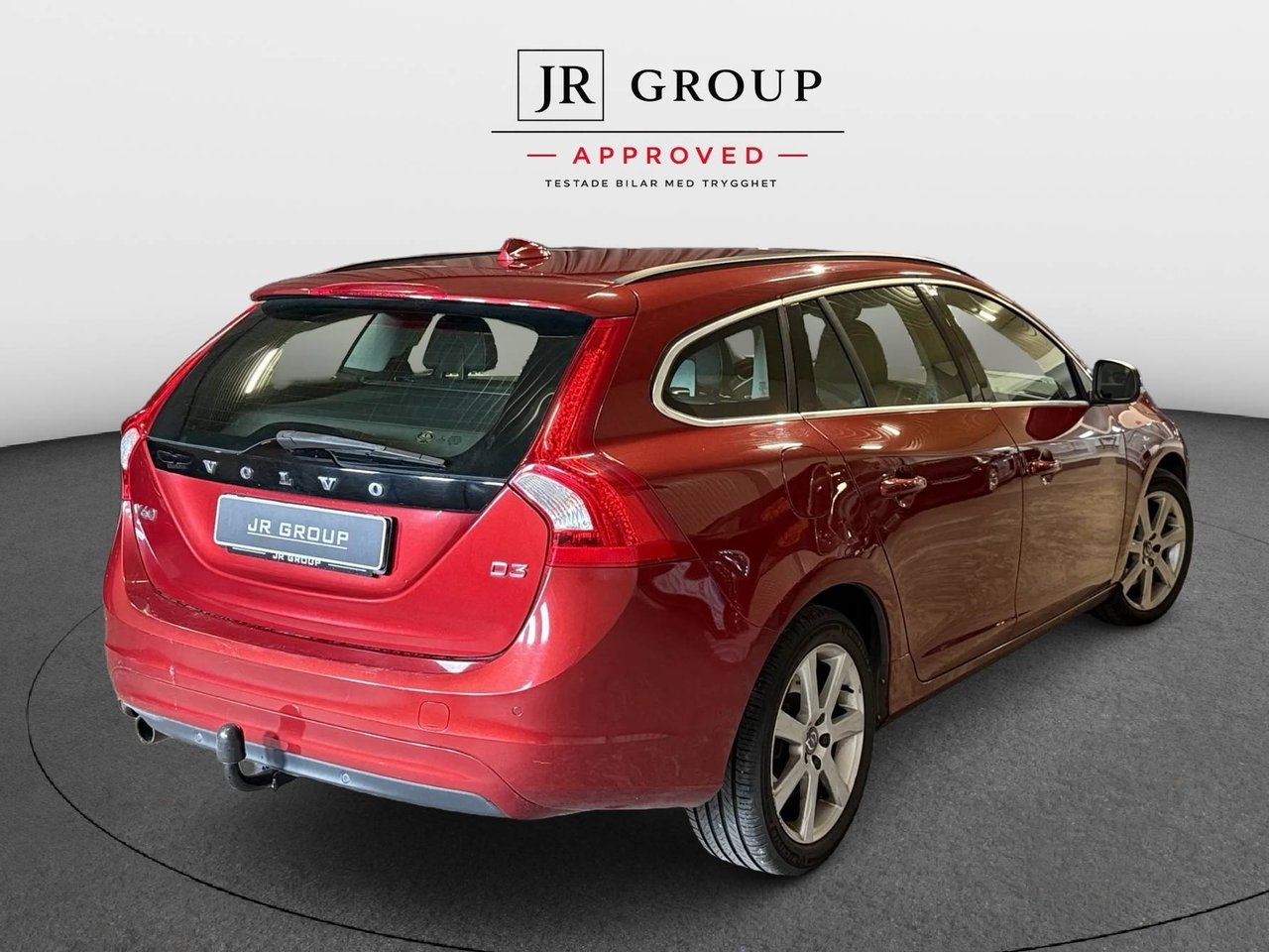 Volvo V60 2016, photo 6/10