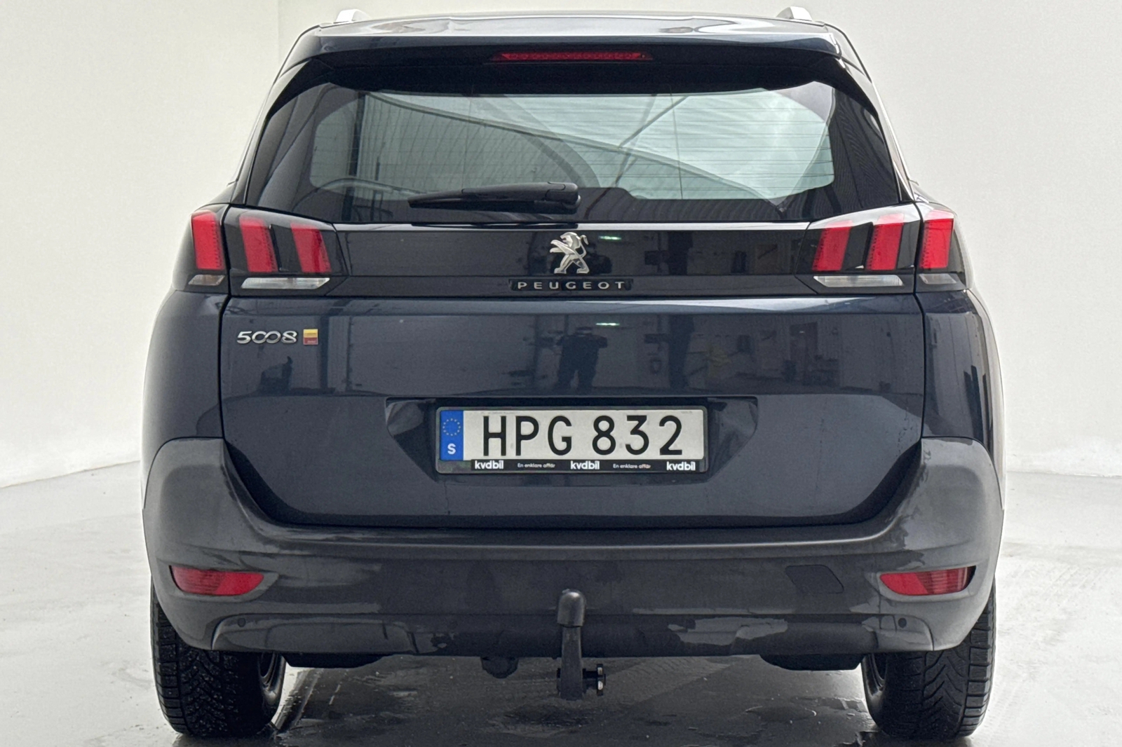 Peugeot 5008 1.2 PureTech 130 EAT 2018, bild 4/8