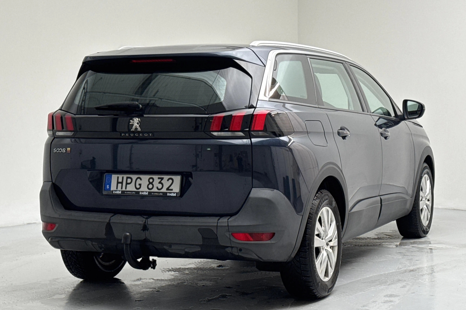 Peugeot 5008 1.2 PureTech 130 EAT 2018, bild 3/8