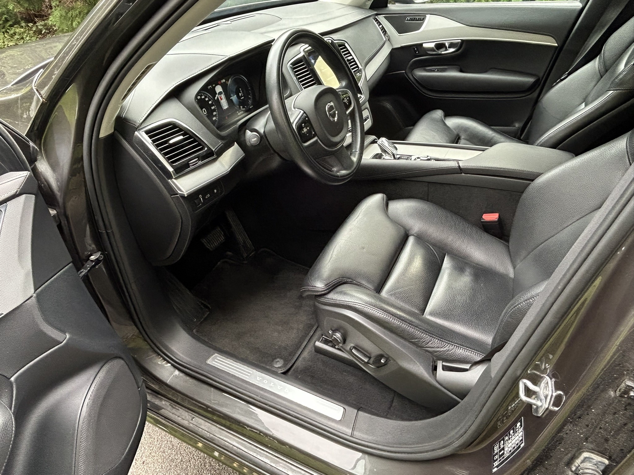 Volvo XC90 2020, bild 2/10