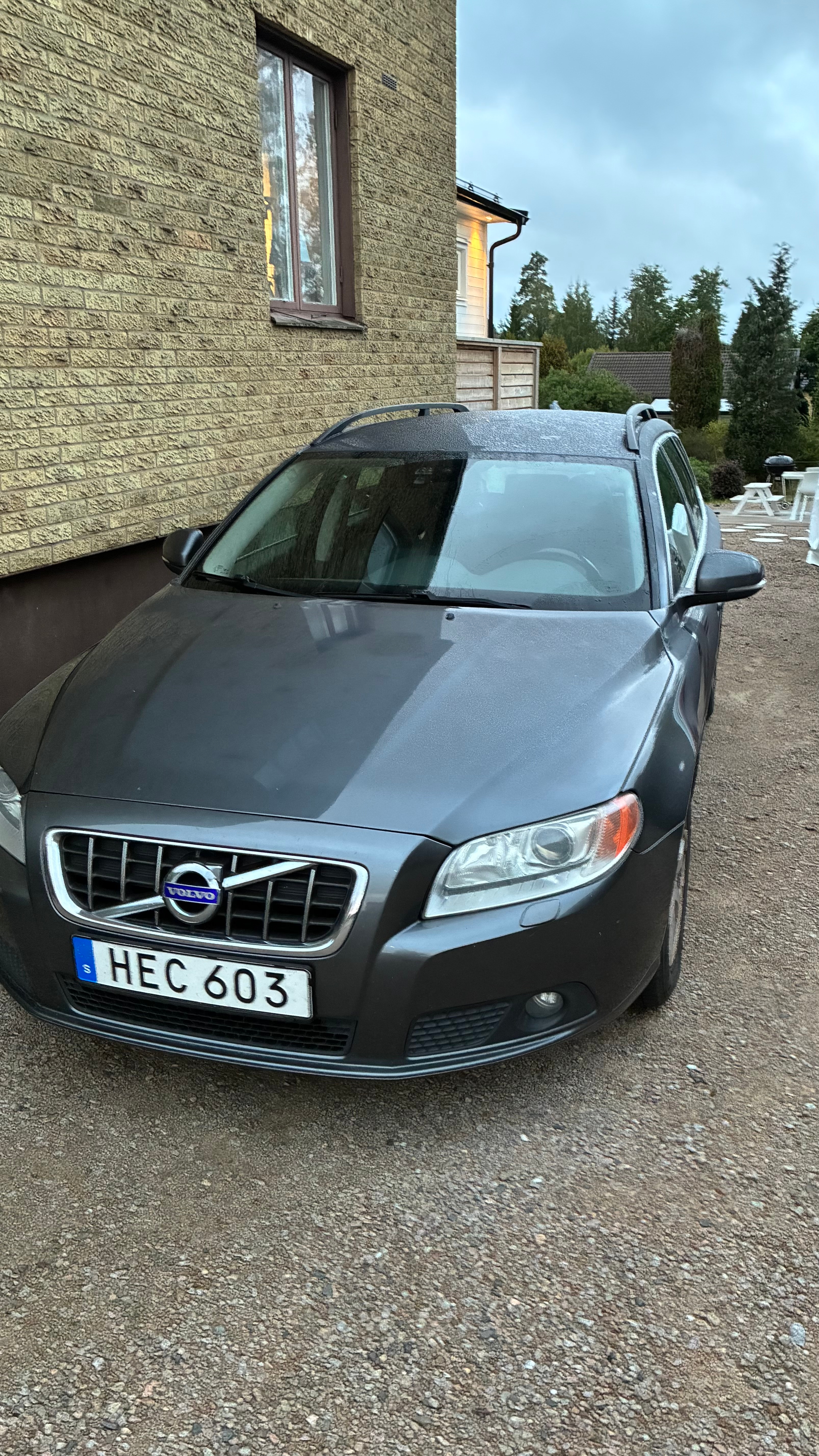 Volvo V70 DRIVe Manuell 2012, bild 2/8