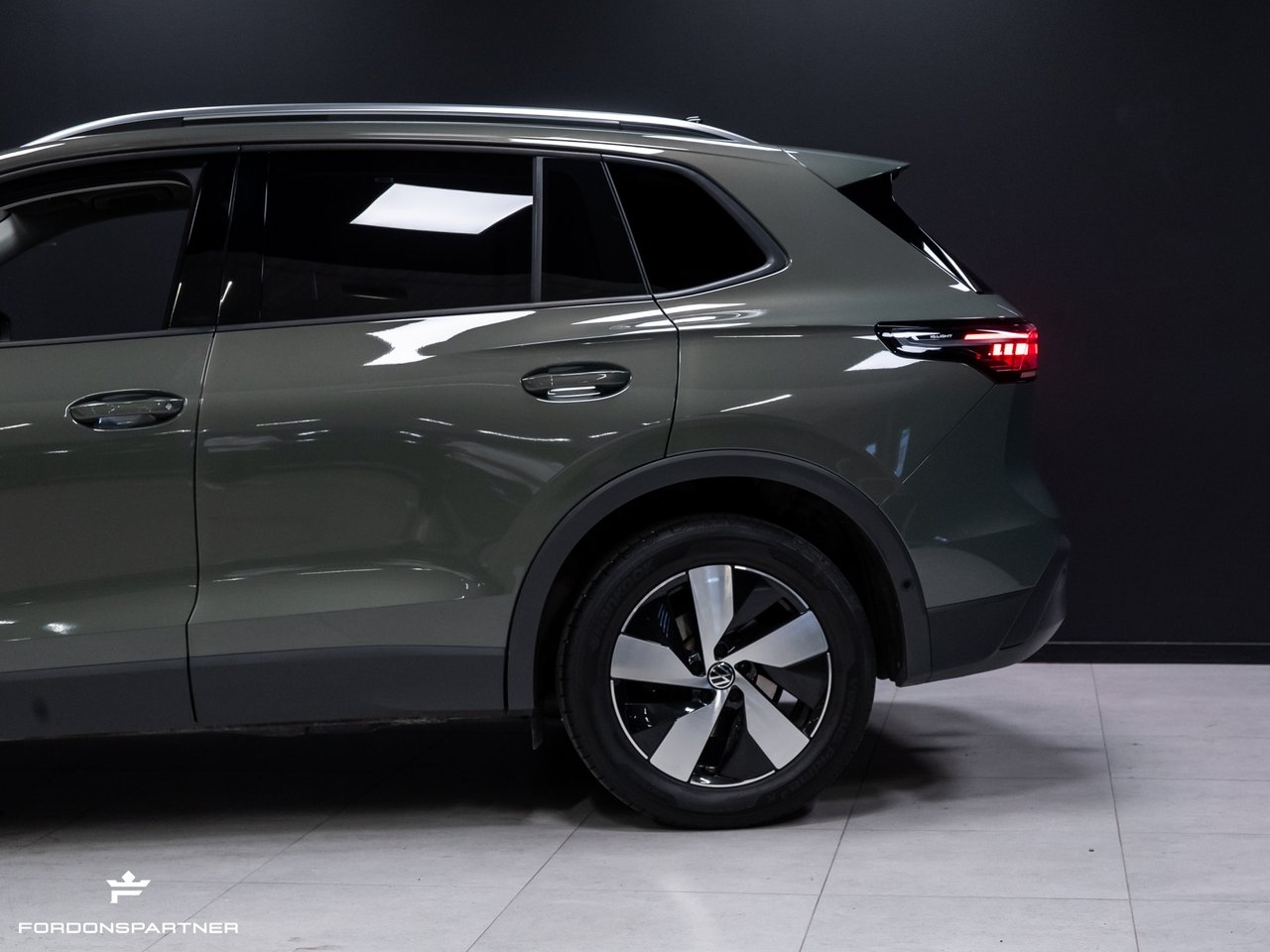 Volkswagen Tiguan 2024, photo 4/34