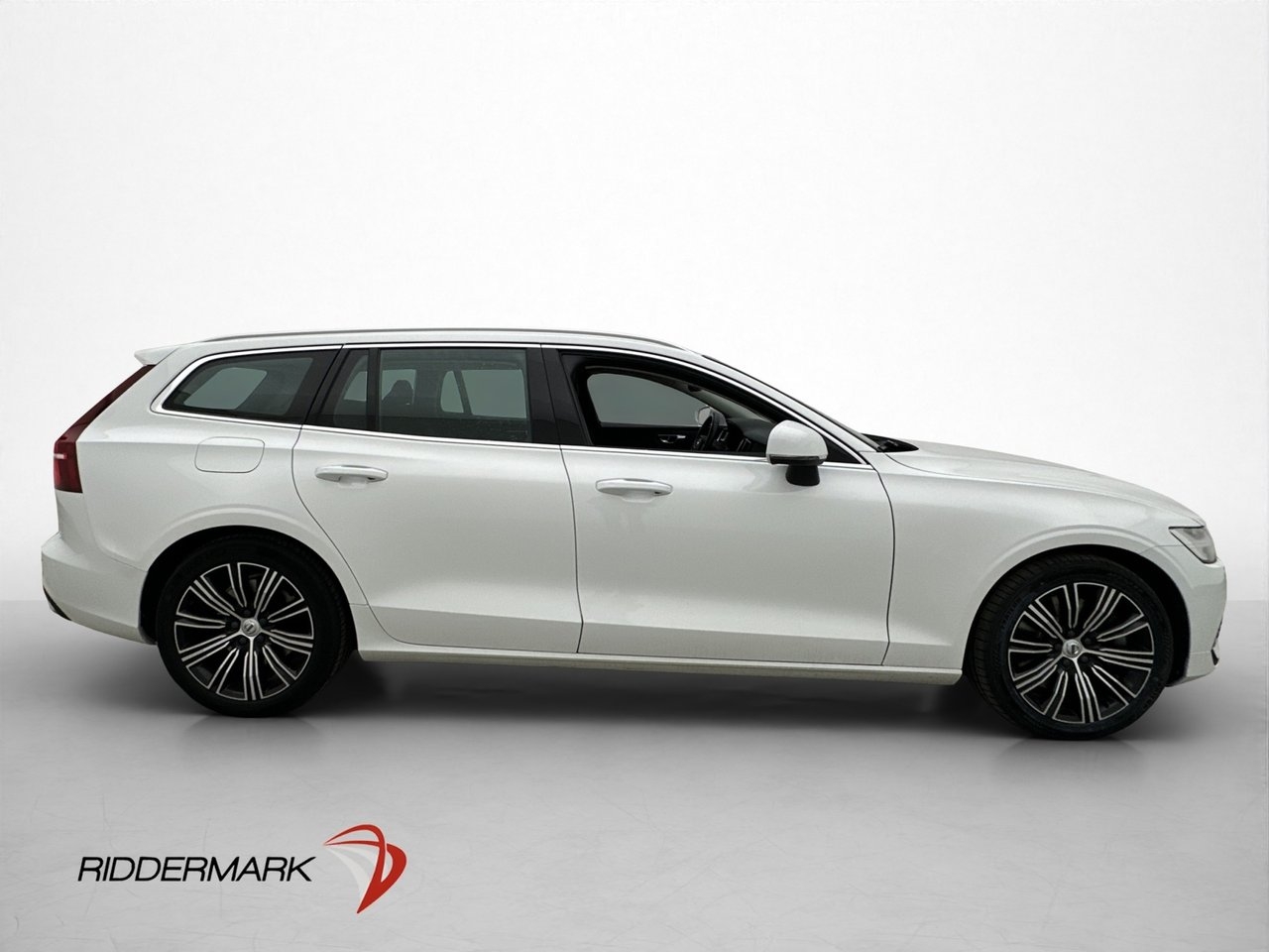 Volvo V60 2022, bild 4/10